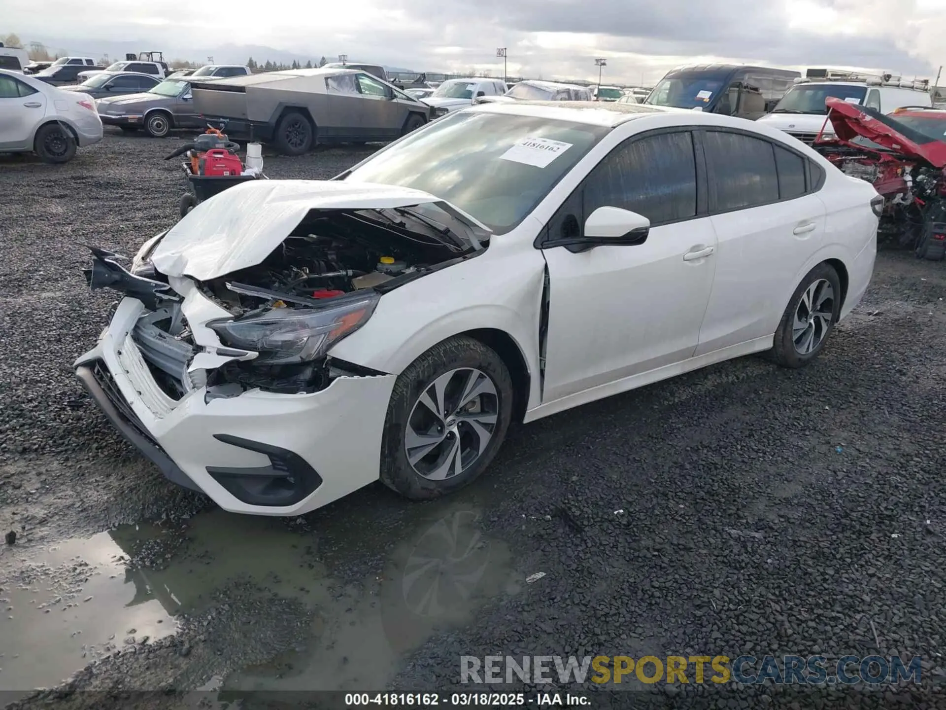 2 fotografías del automóvil dañado 4S3BWAF68S3002623 SUBARU LEGACY 2025