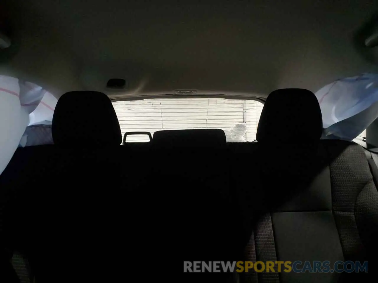 10 fotografías del automóvil dañado 4S4BTAAC6S3176711 SUBARU LEGACY 2025