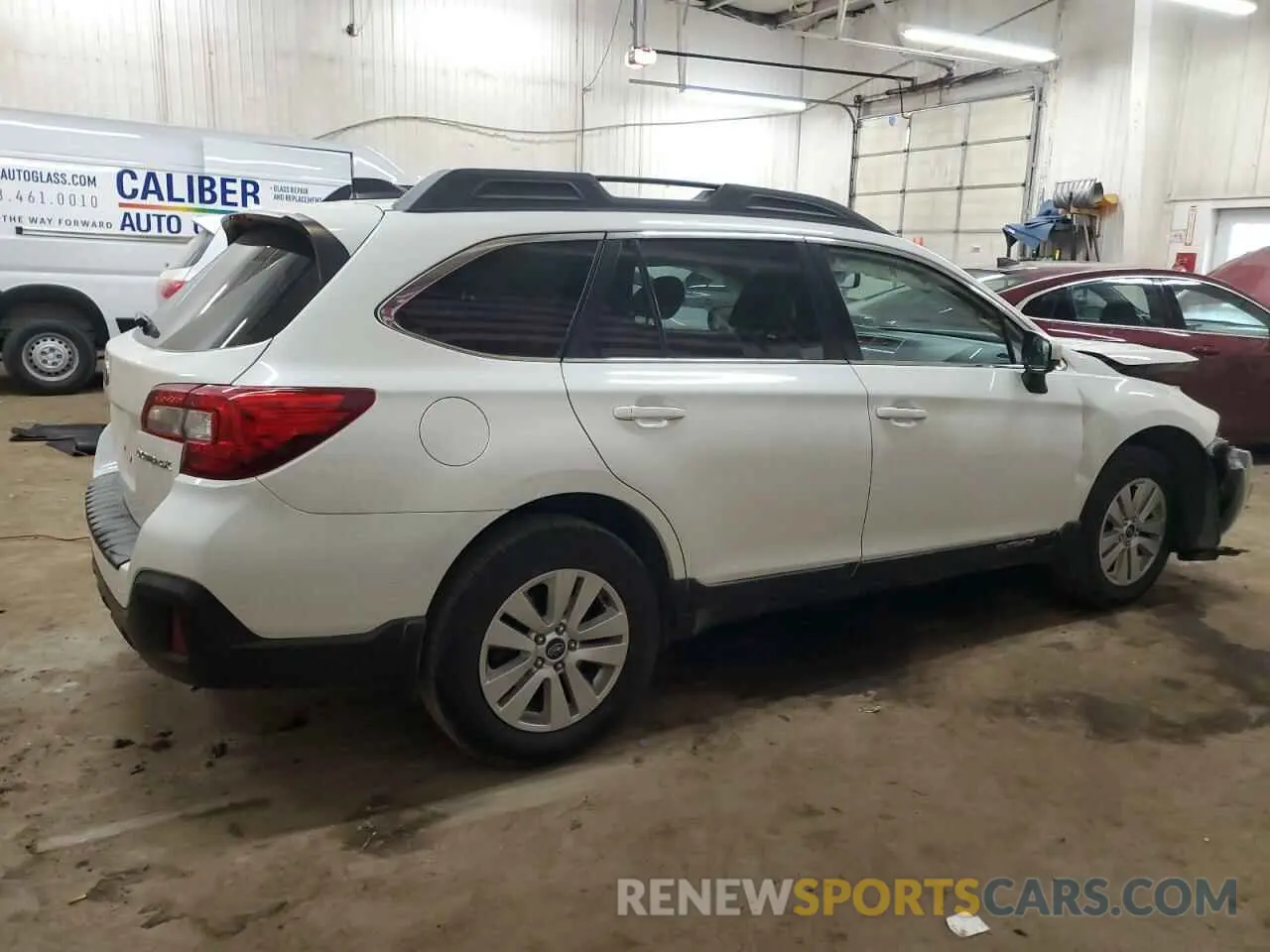 3 fotografías del automóvil dañado 4S4BSAFC2K3379705 SUBARU OUTBACK 2019