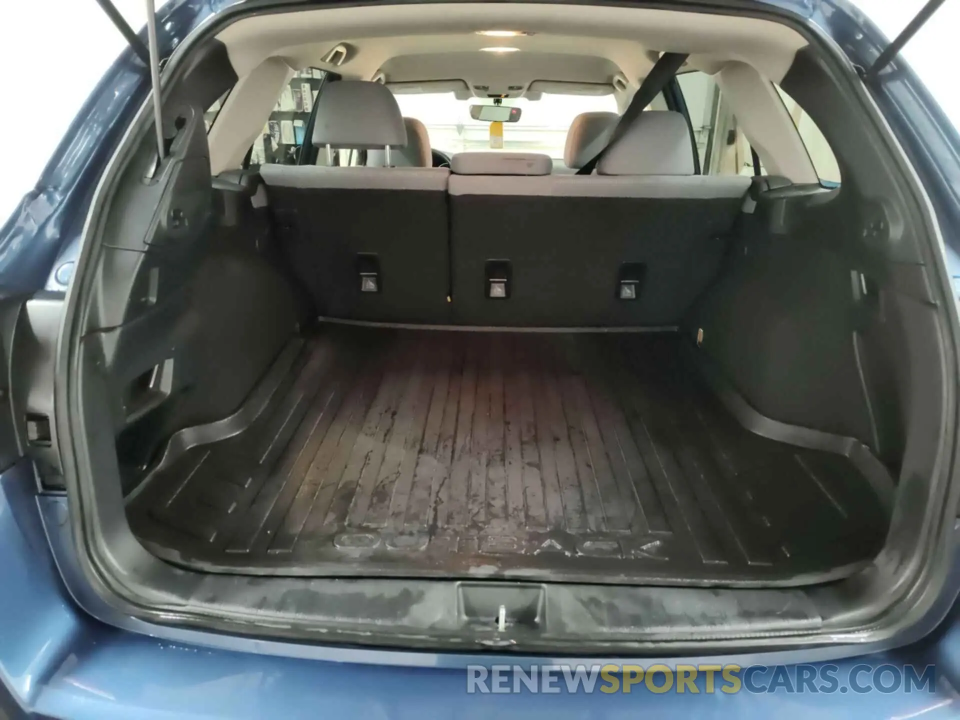 11 fotografías del automóvil dañado 4S4BSAFC3K3253983 SUBARU OUTBACK 2019