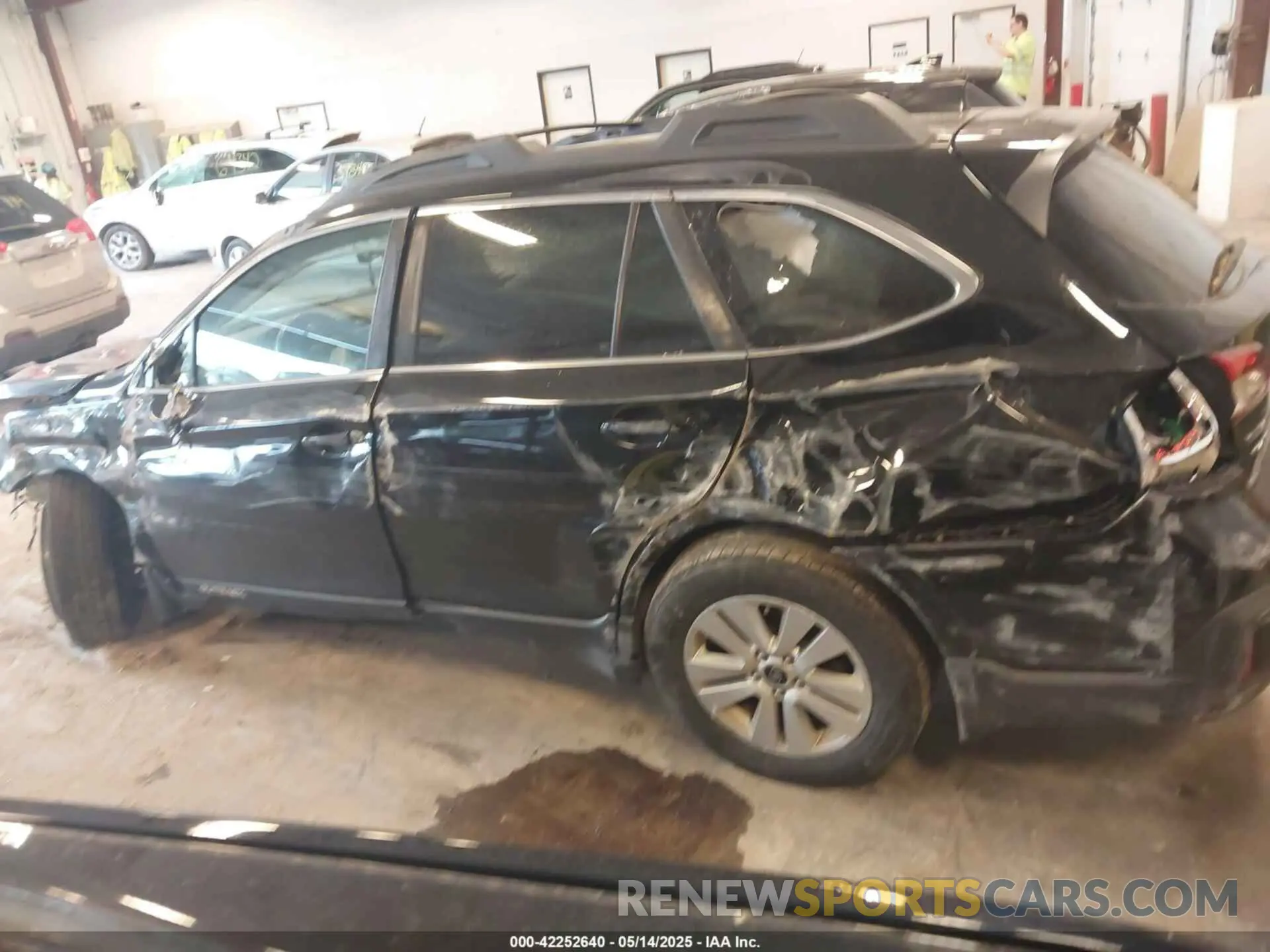 14 fotografías del automóvil dañado 4S4BSAFC4K3217719 SUBARU OUTBACK 2019