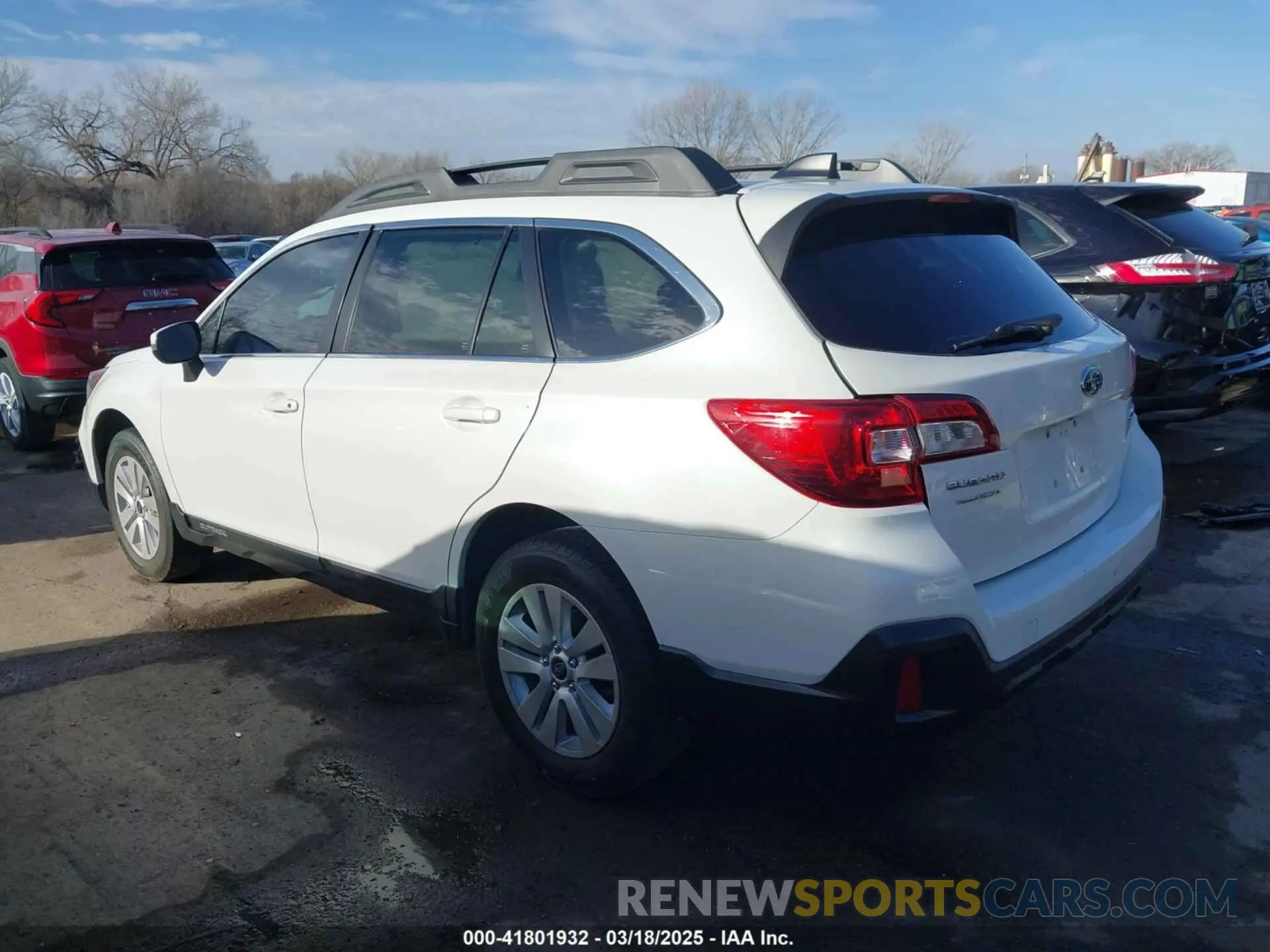 3 fotografías del automóvil dañado 4S4BSAFC4K3310935 SUBARU OUTBACK 2019