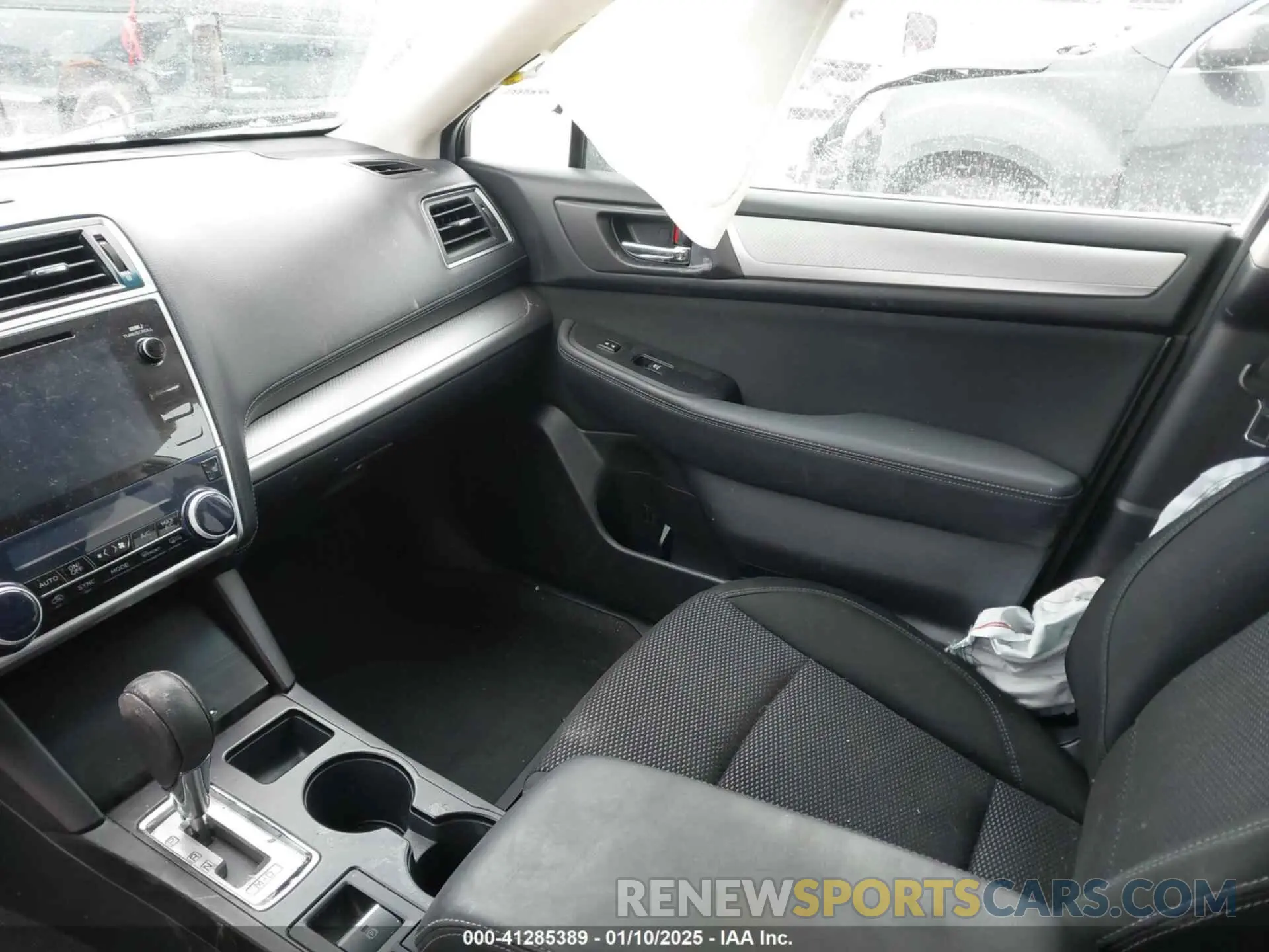 5 fotografías del automóvil dañado 4S4BSAFC4K3321854 SUBARU OUTBACK 2019