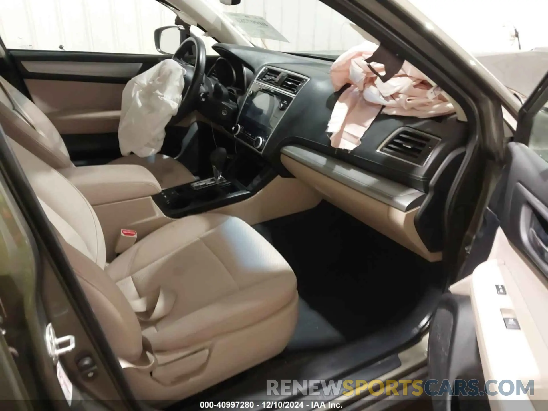 5 fotografías del automóvil dañado 4S4BSAFC6K3326571 SUBARU OUTBACK 2019