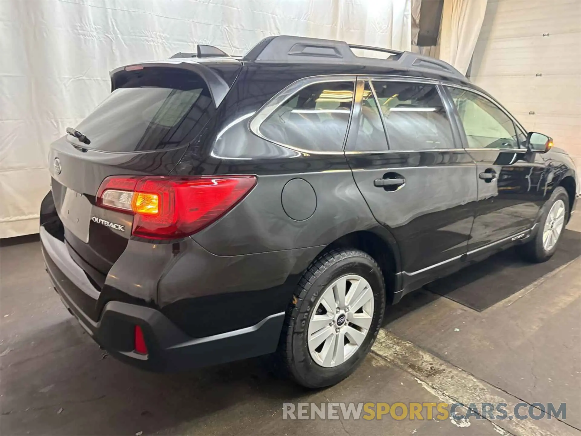 11 fotografías del automóvil dañado 4S4BSAFCXK3247940 SUBARU OUTBACK 2019