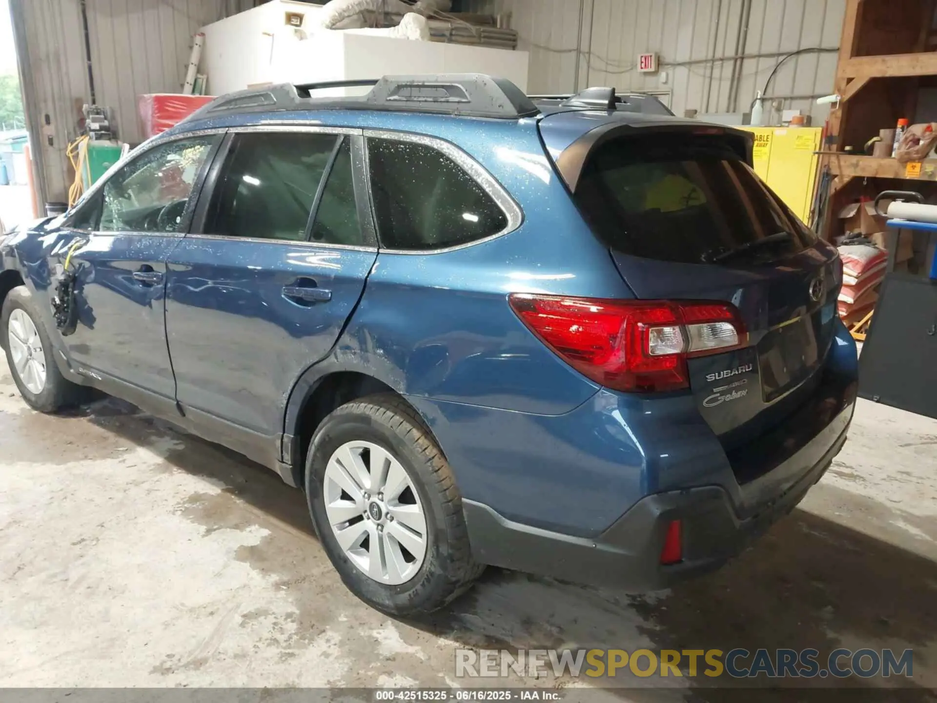 3 fotografías del automóvil dañado 4S4BSAFCXK3313788 SUBARU OUTBACK 2019