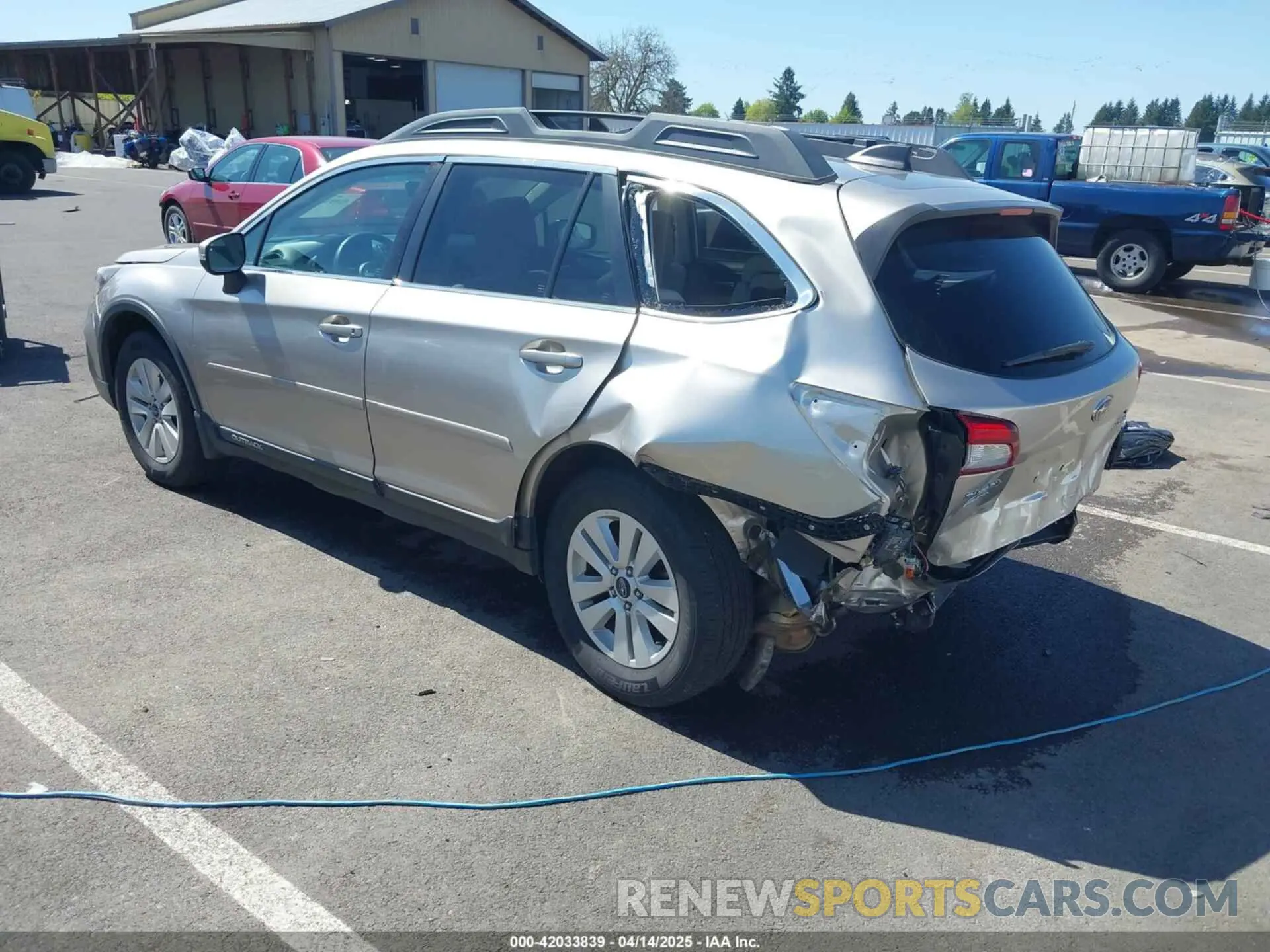 3 fotografías del automóvil dañado 4S4BSAHC2K3224035 SUBARU OUTBACK 2019