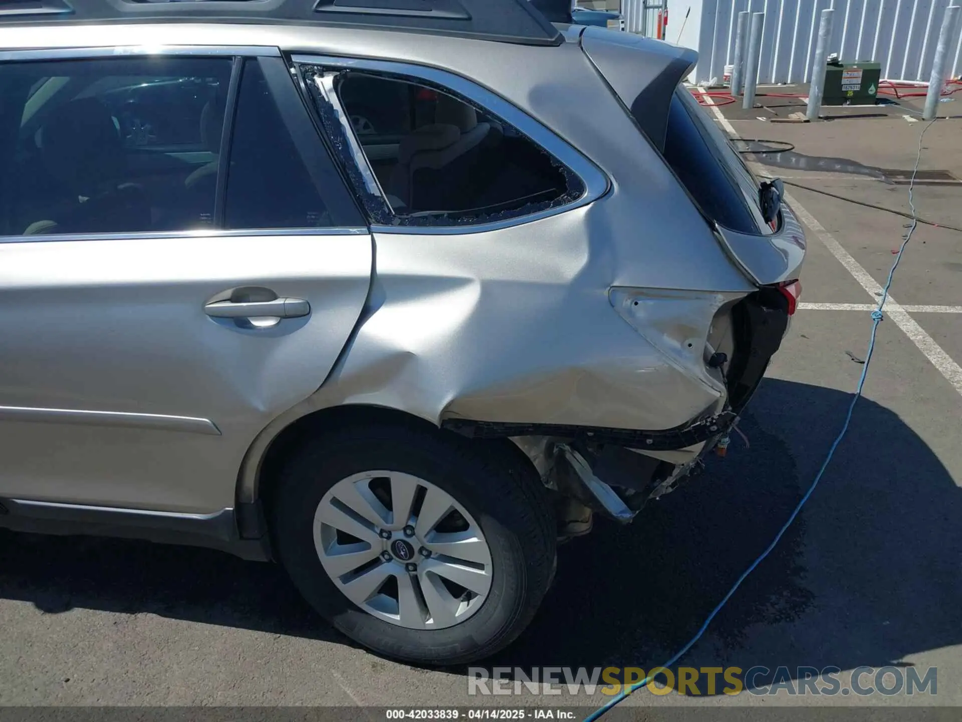 6 fotografías del automóvil dañado 4S4BSAHC2K3224035 SUBARU OUTBACK 2019