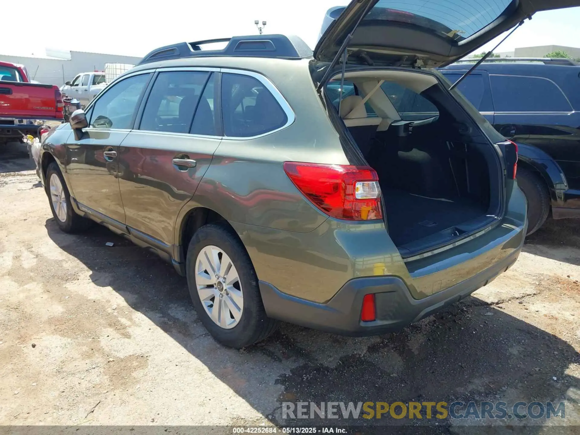 3 fotografías del automóvil dañado 4S4BSAHC8K3319392 SUBARU OUTBACK 2019
