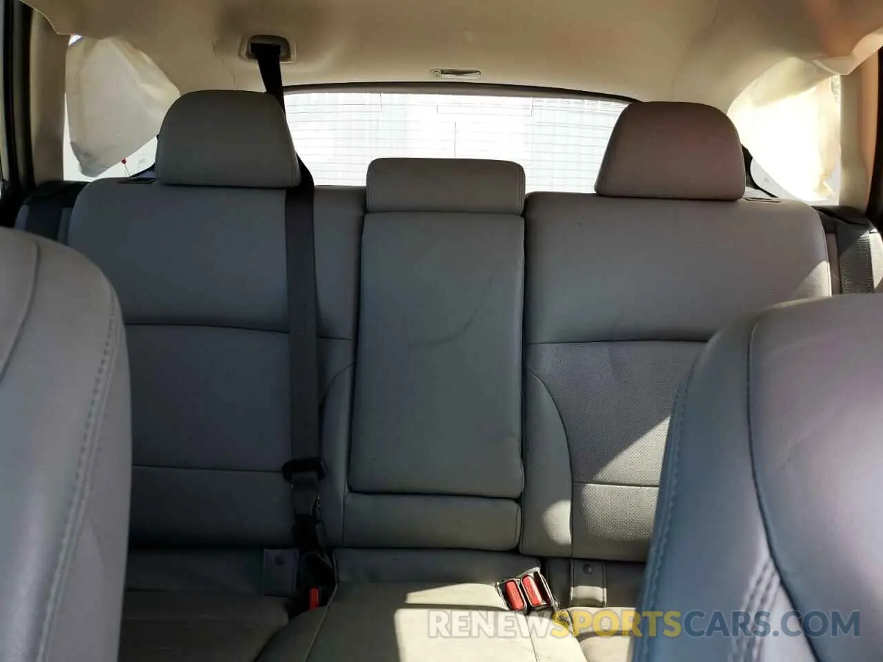 10 fotografías del automóvil dañado 4S4BSAJC3K3230341 SUBARU OUTBACK 2019