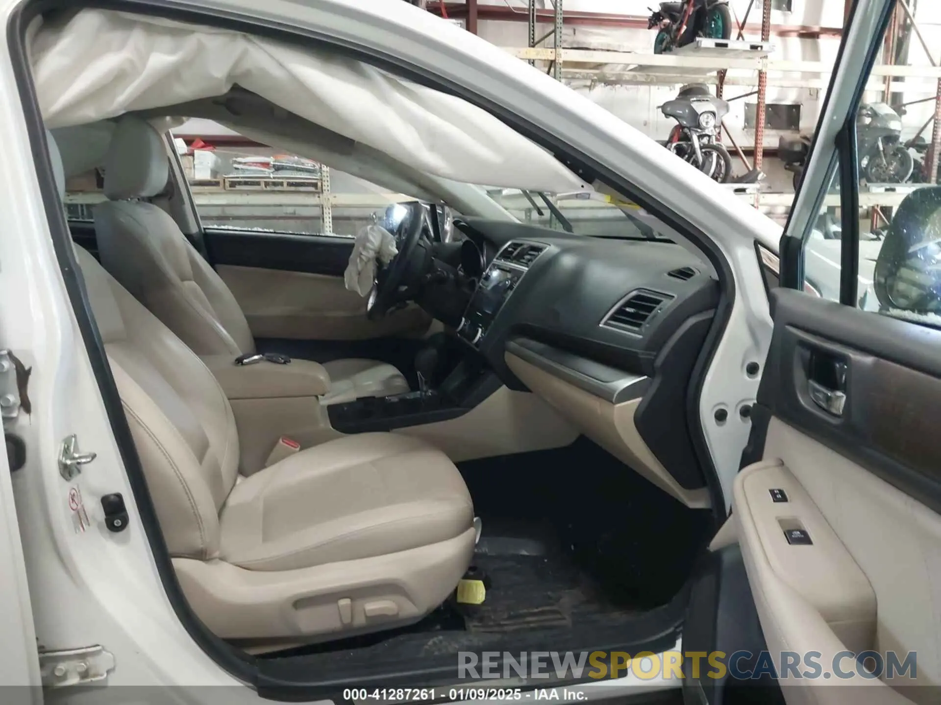 5 fotografías del automóvil dañado 4S4BSAJC5K3354496 SUBARU OUTBACK 2019