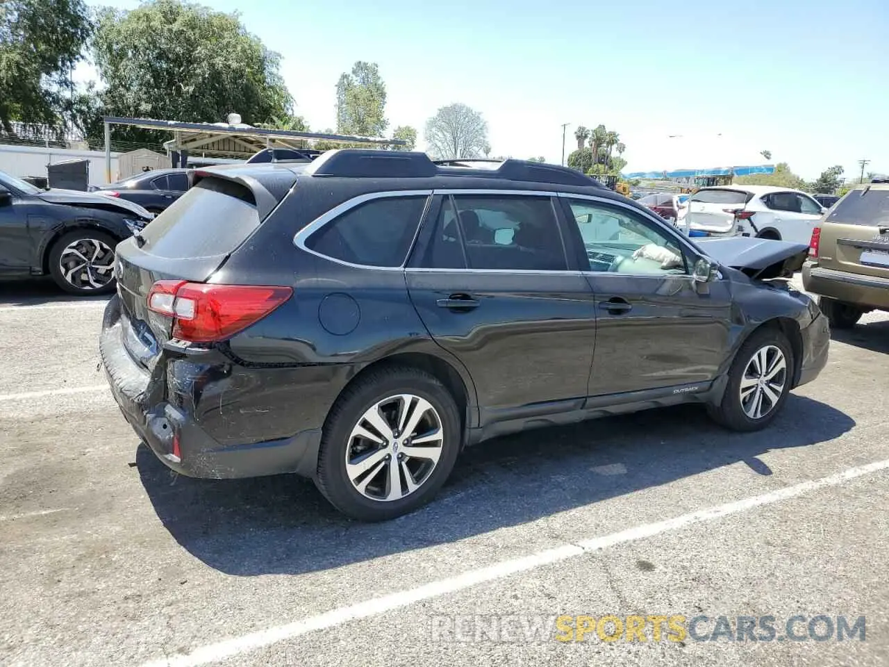 3 fotografías del automóvil dañado 4S4BSANC1K3244183 SUBARU OUTBACK 2019