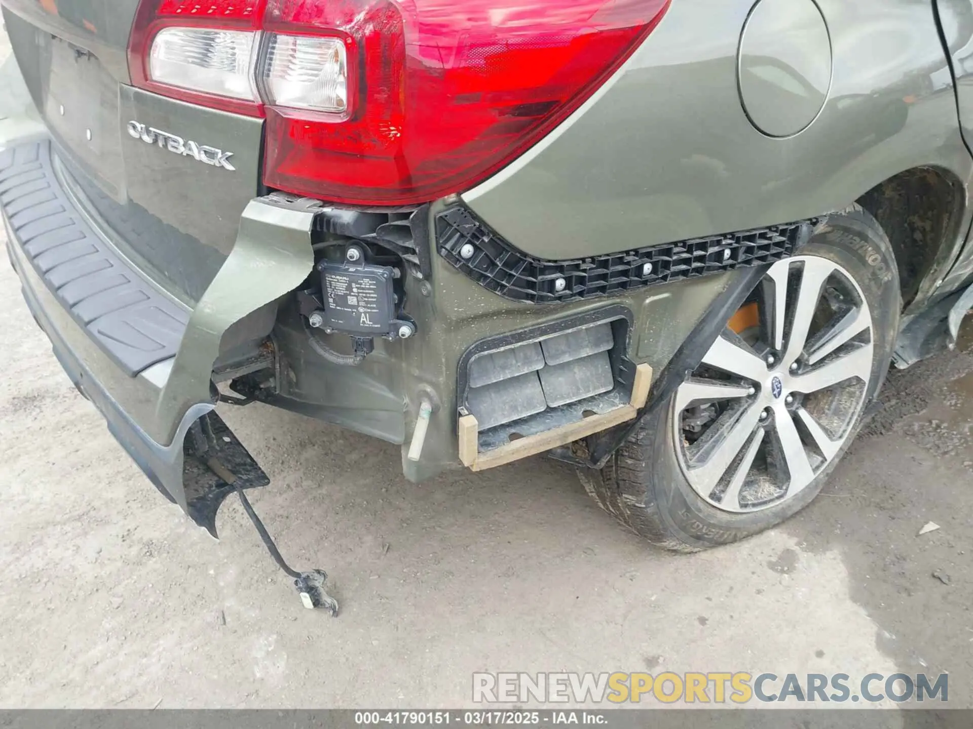 21 fotografías del automóvil dañado 4S4BSANC2K3212018 SUBARU OUTBACK 2019