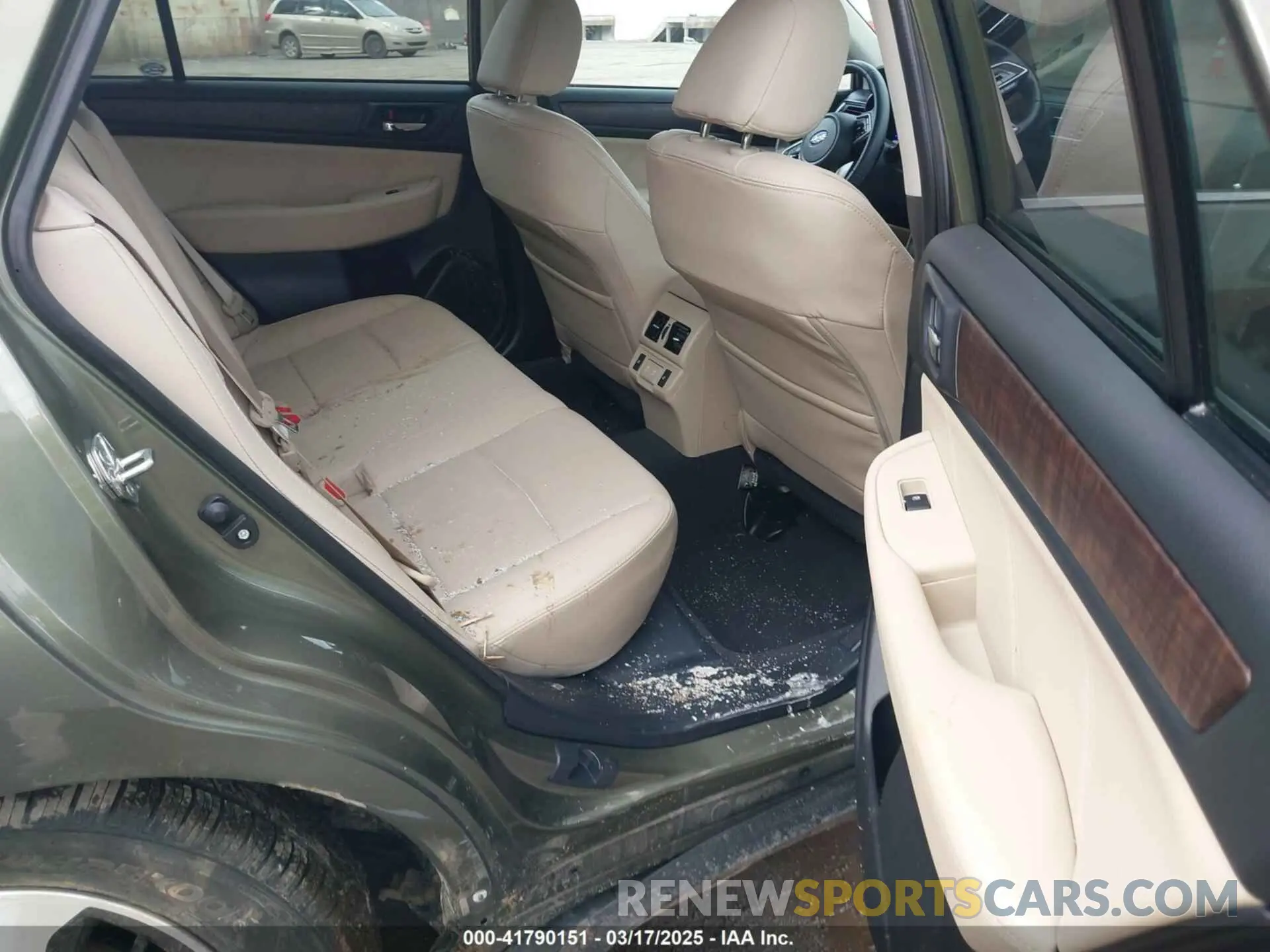 8 fotografías del automóvil dañado 4S4BSANC2K3212018 SUBARU OUTBACK 2019