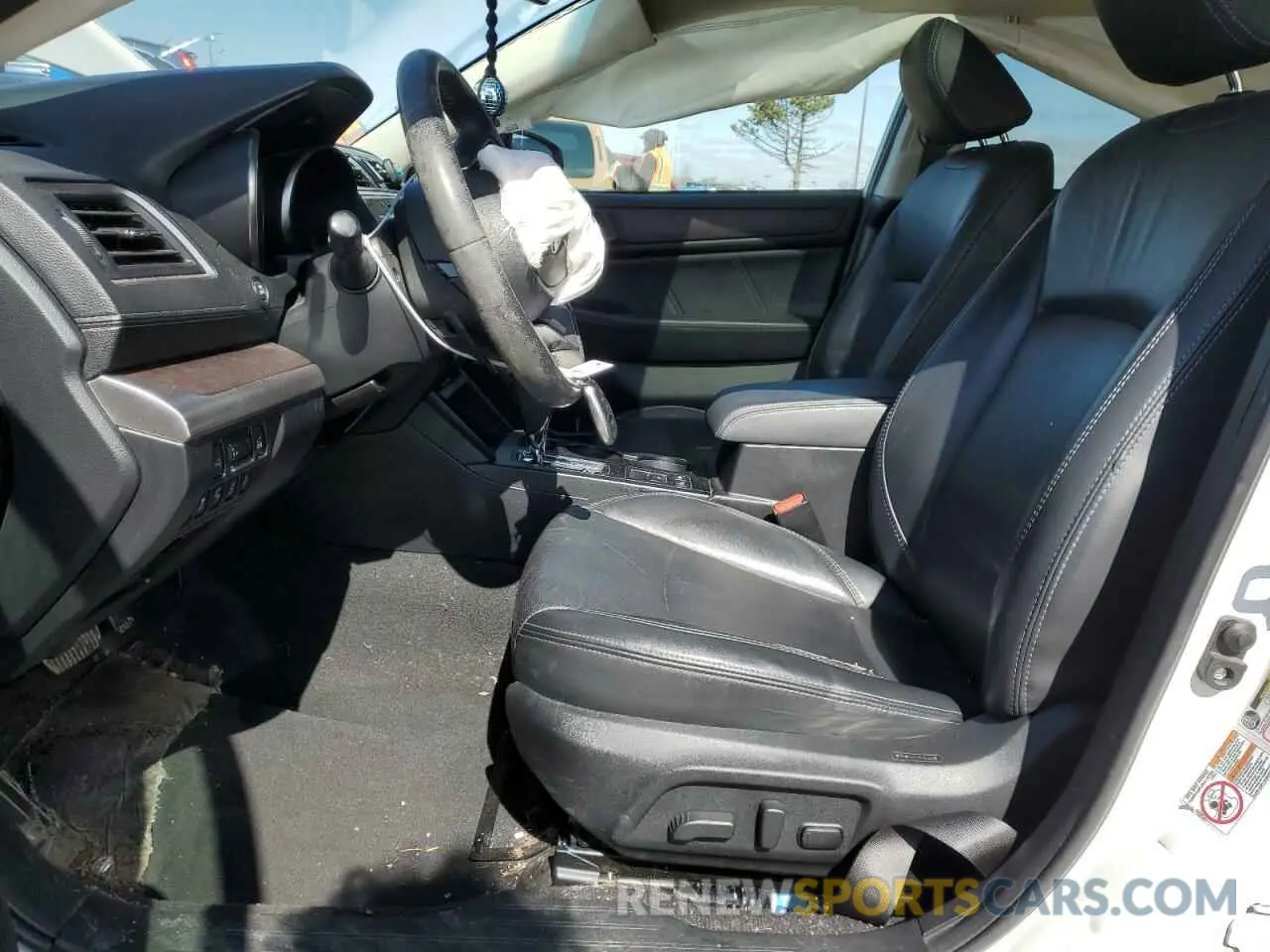 7 fotografías del automóvil dañado 4S4BSANC2K3318923 SUBARU OUTBACK 2019