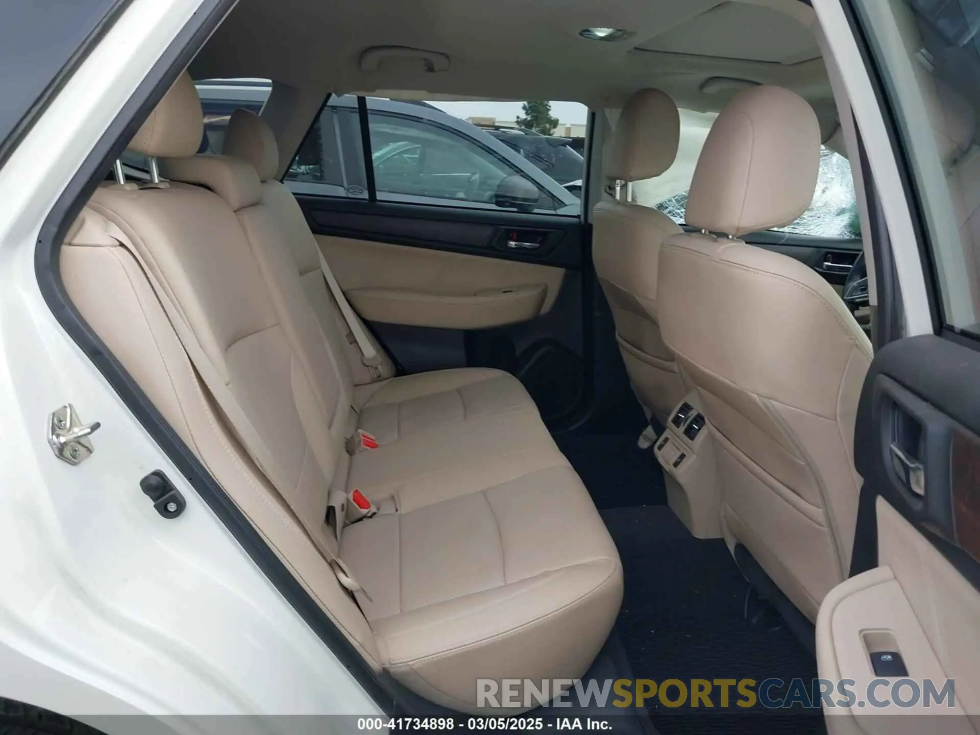 8 fotografías del automóvil dañado 4S4BSANC3K3252494 SUBARU OUTBACK 2019