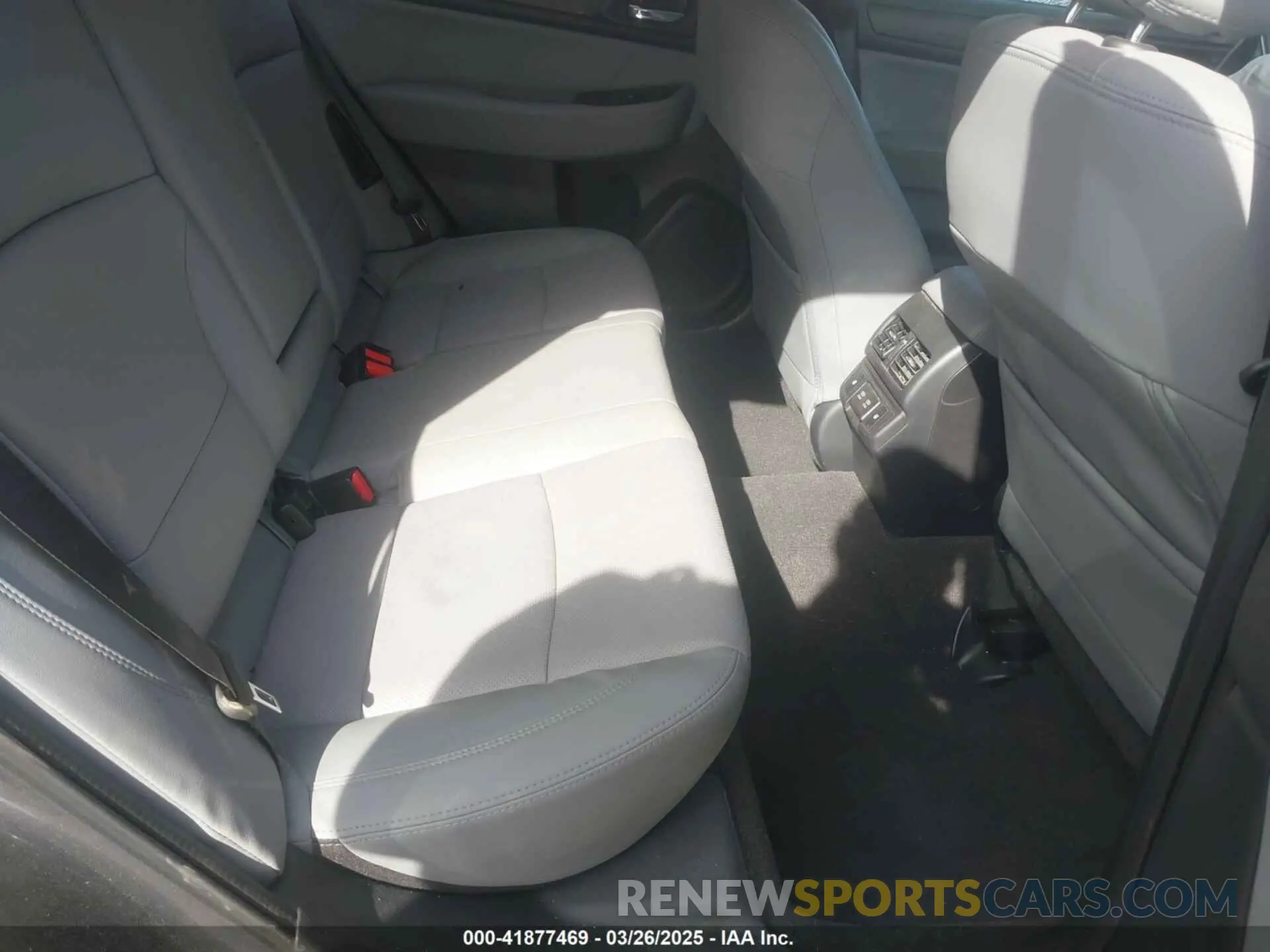 8 fotografías del automóvil dañado 4S4BSANC3K3255279 SUBARU OUTBACK 2019