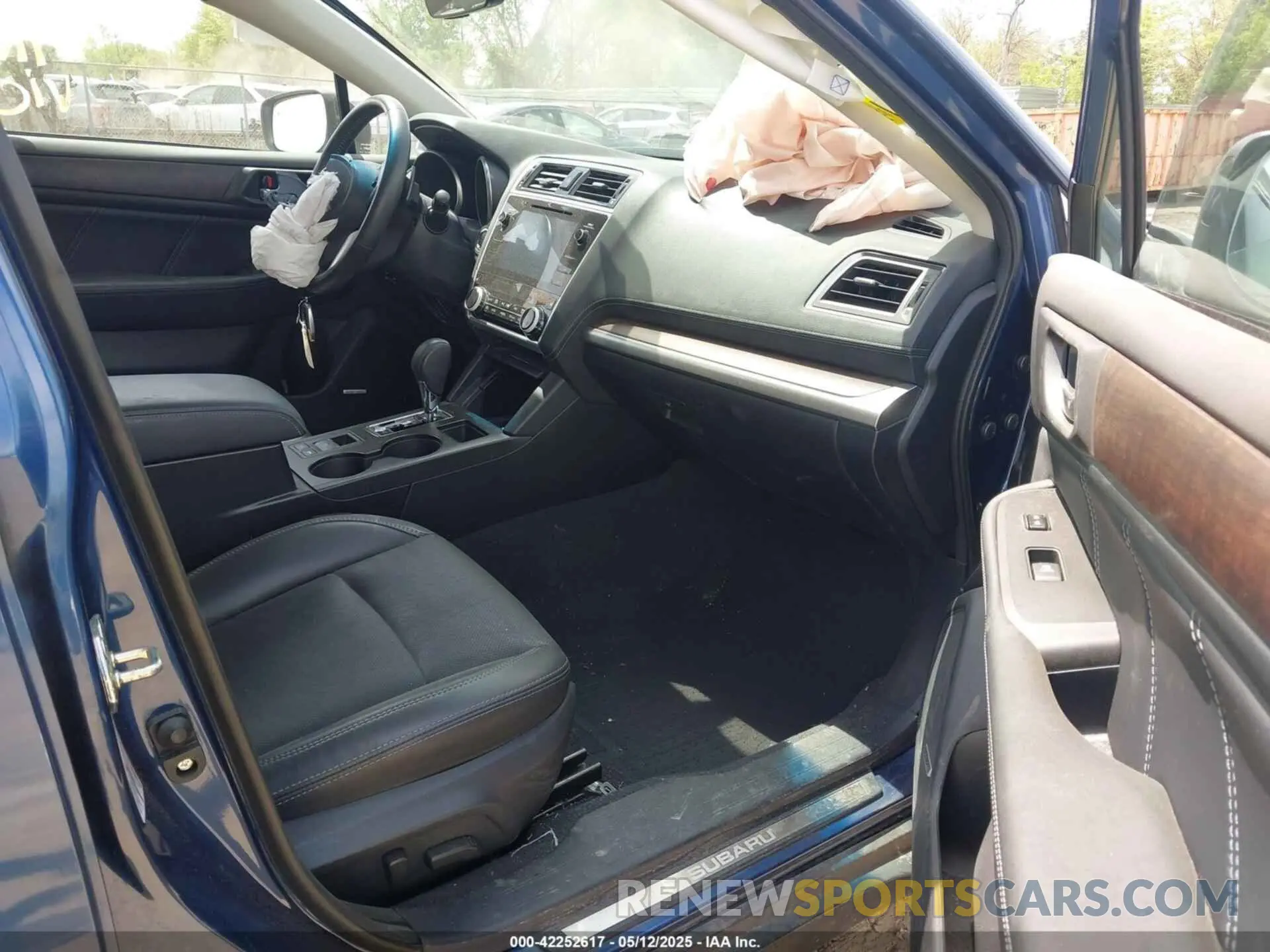 5 fotografías del automóvil dañado 4S4BSANC4K3260913 SUBARU OUTBACK 2019