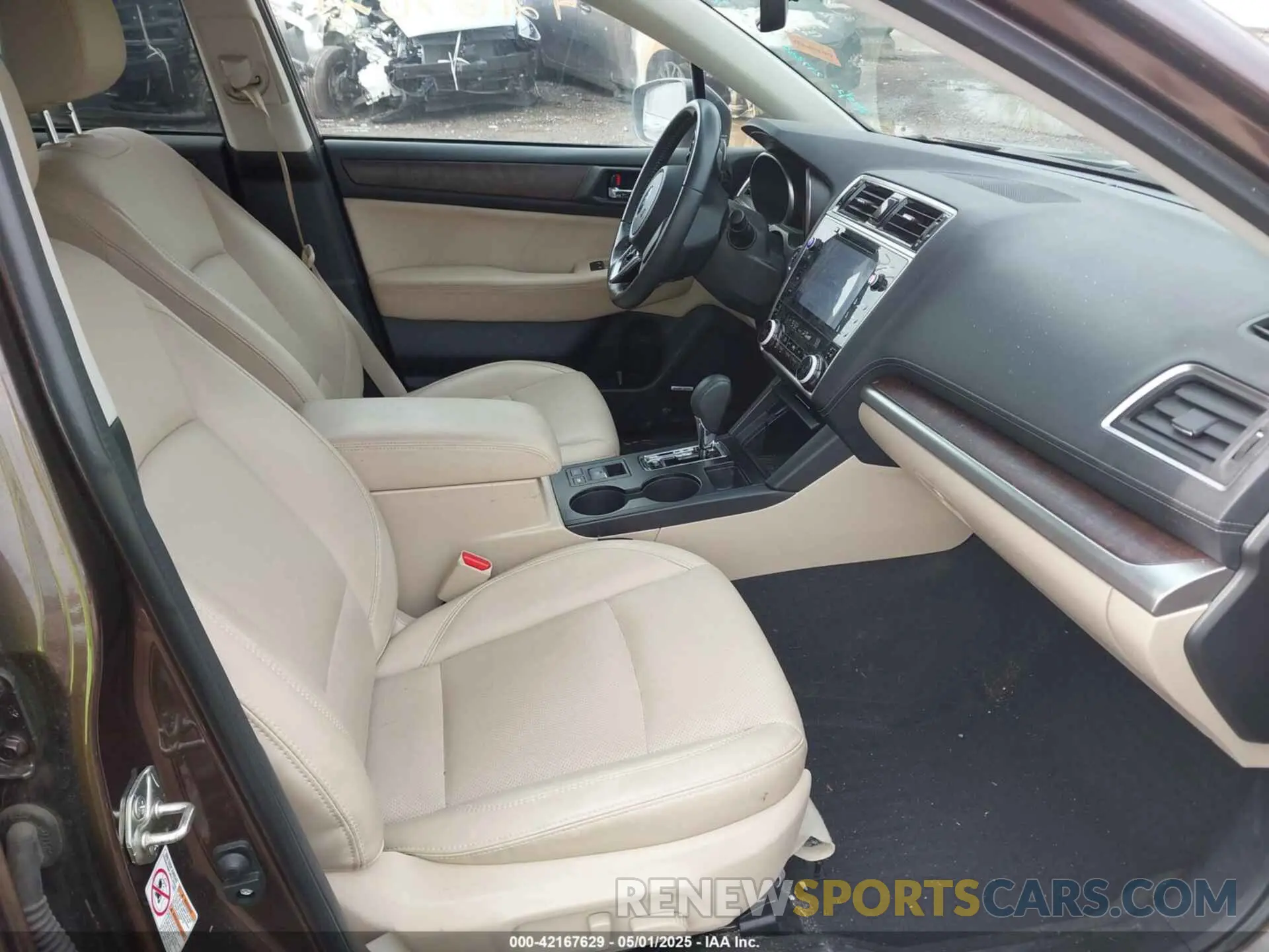 5 fotografías del automóvil dañado 4S4BSANC6K3297669 SUBARU OUTBACK 2019