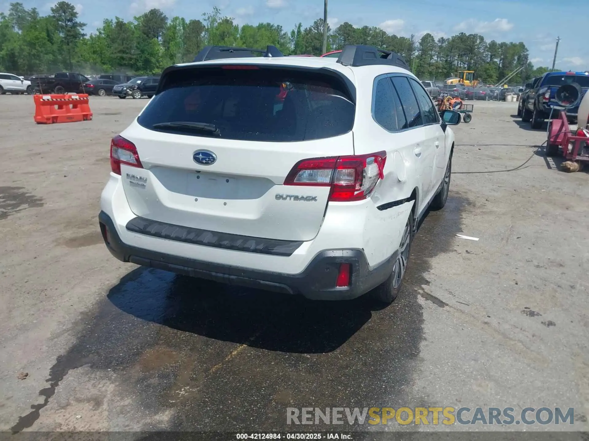 4 fotografías del automóvil dañado 4S4BSANC7K3335653 SUBARU OUTBACK 2019