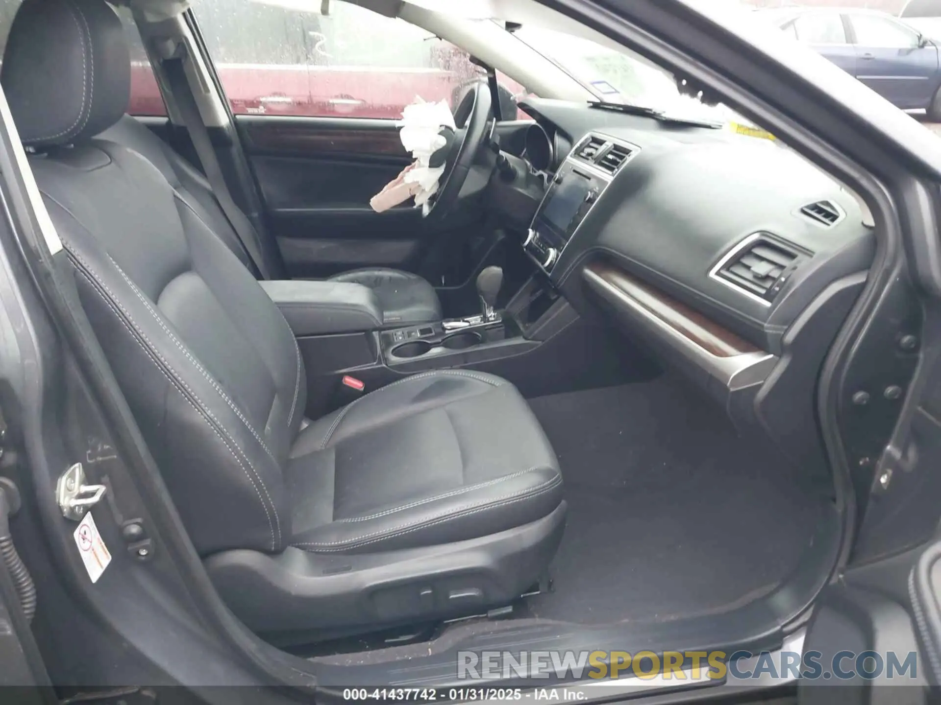 5 fotografías del automóvil dañado 4S4BSANC8K3314973 SUBARU OUTBACK 2019