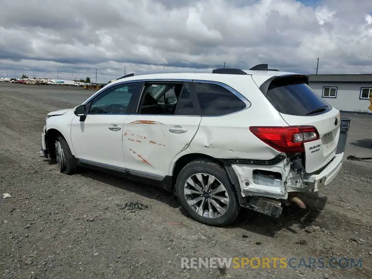 2 fotografías del automóvil dañado 4S4BSATCXK3314279 SUBARU OUTBACK 2019
