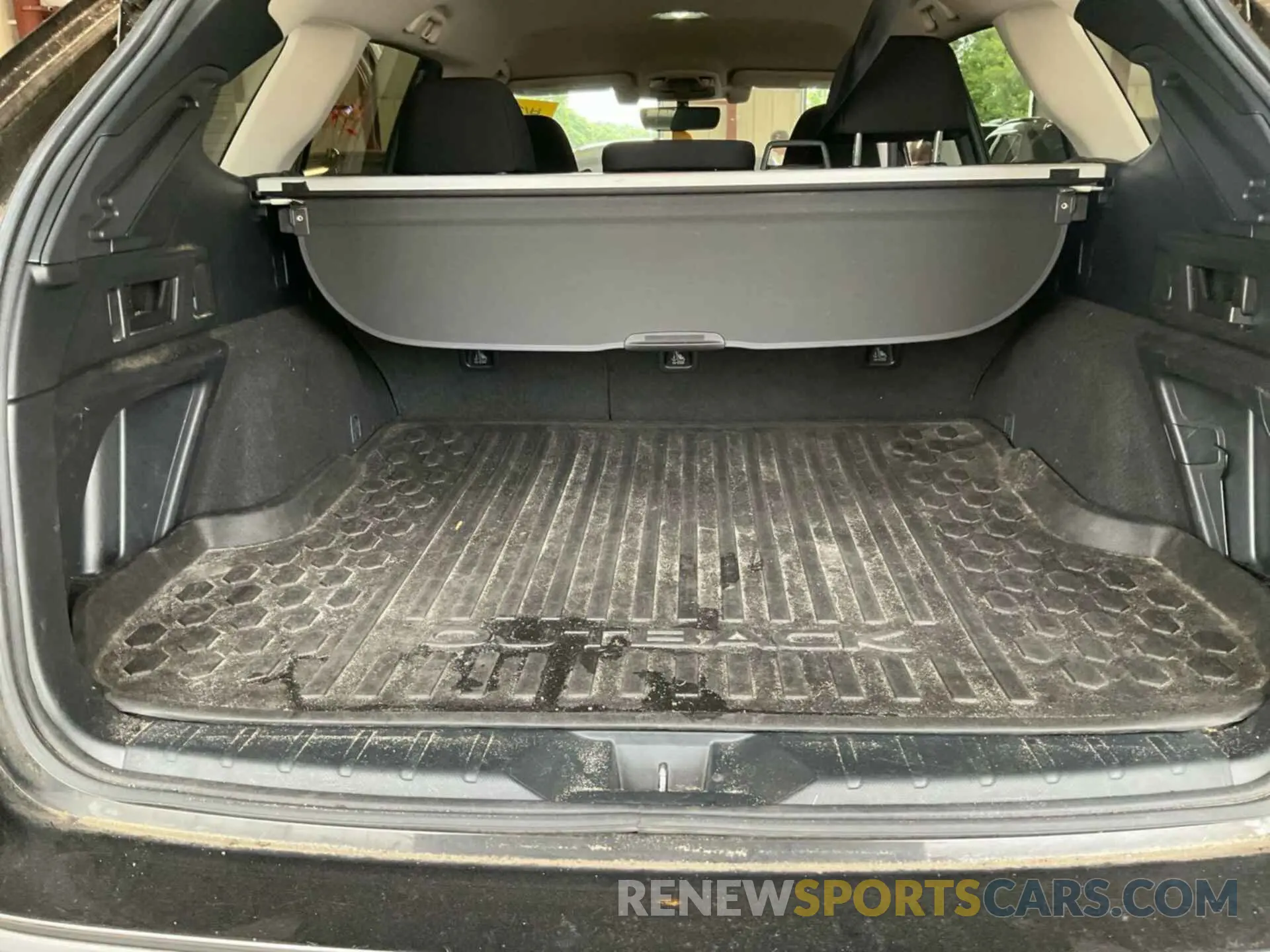 15 fotografías del automóvil dañado 4S4BTACC0L3148675 SUBARU OUTBACK 2020