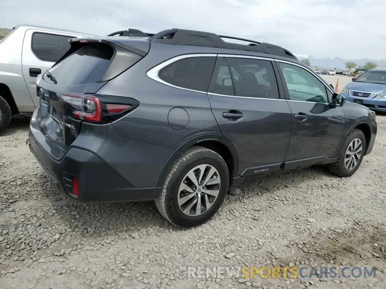3 fotografías del automóvil dañado 4S4BTACC0L3270033 SUBARU OUTBACK 2020
