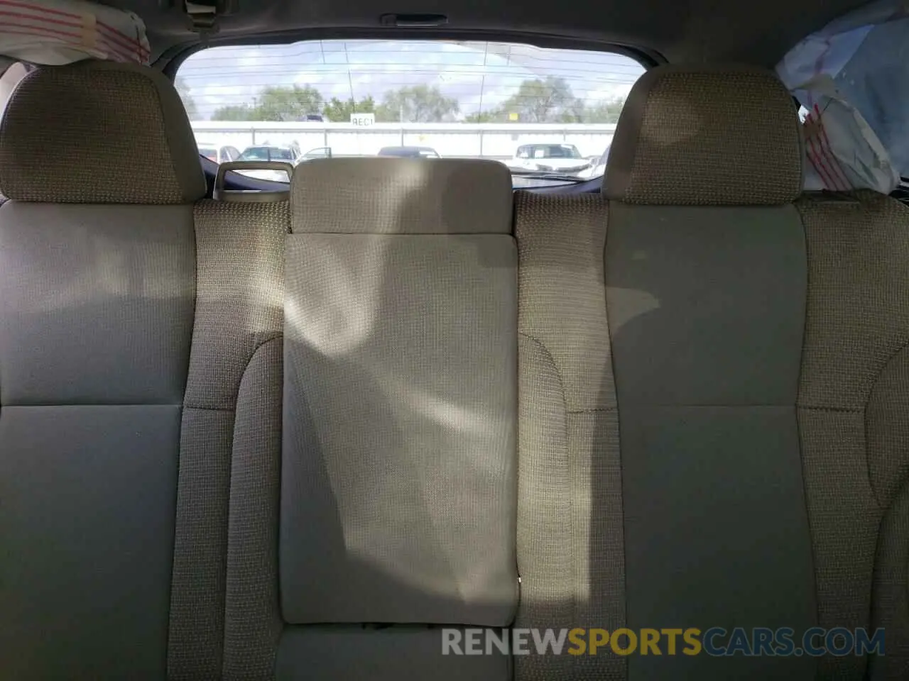 10 fotografías del automóvil dañado 4S4BTACC2L3115371 SUBARU OUTBACK 2020