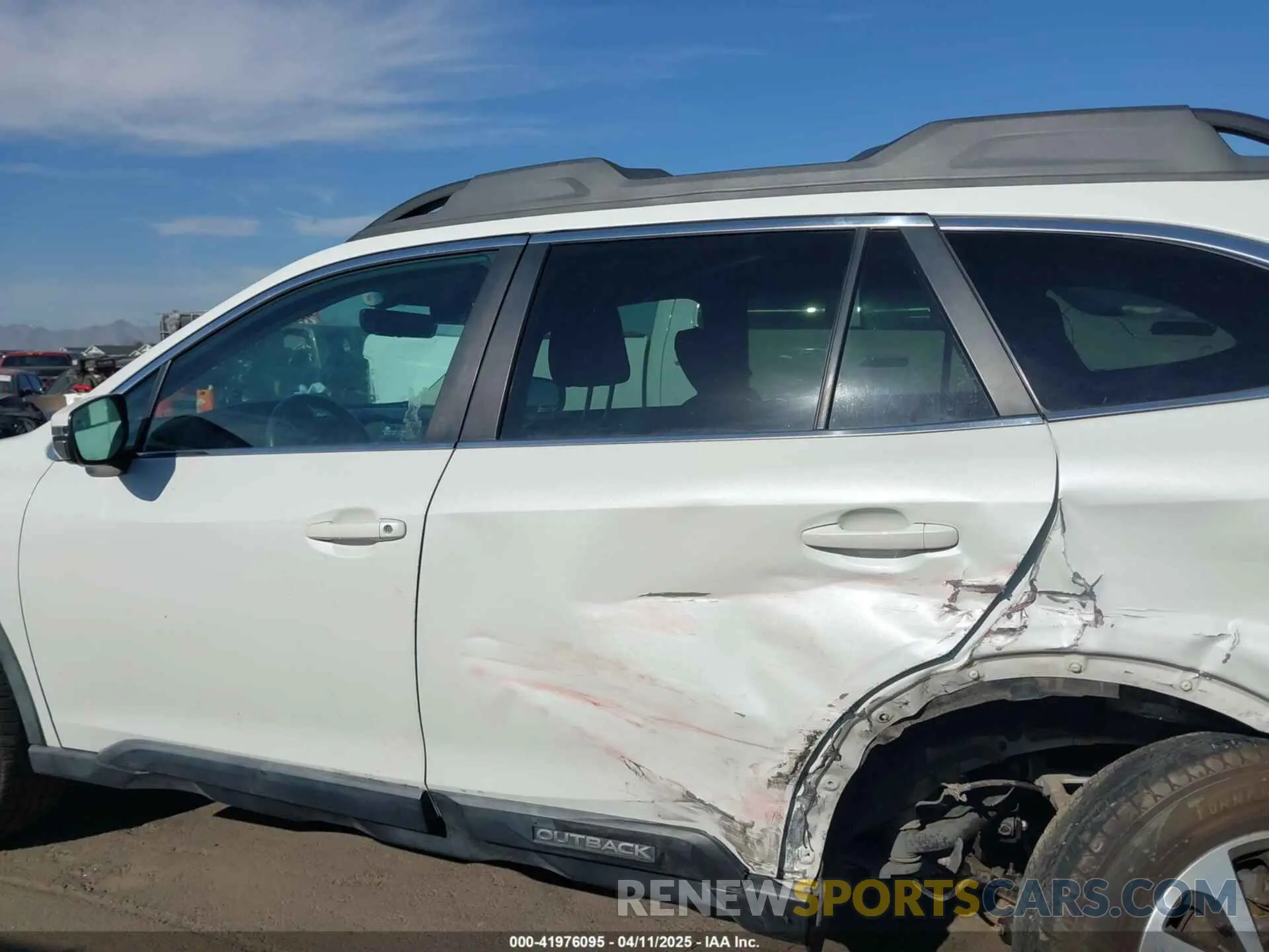 14 fotografías del automóvil dañado 4S4BTACC2L3181192 SUBARU OUTBACK 2020