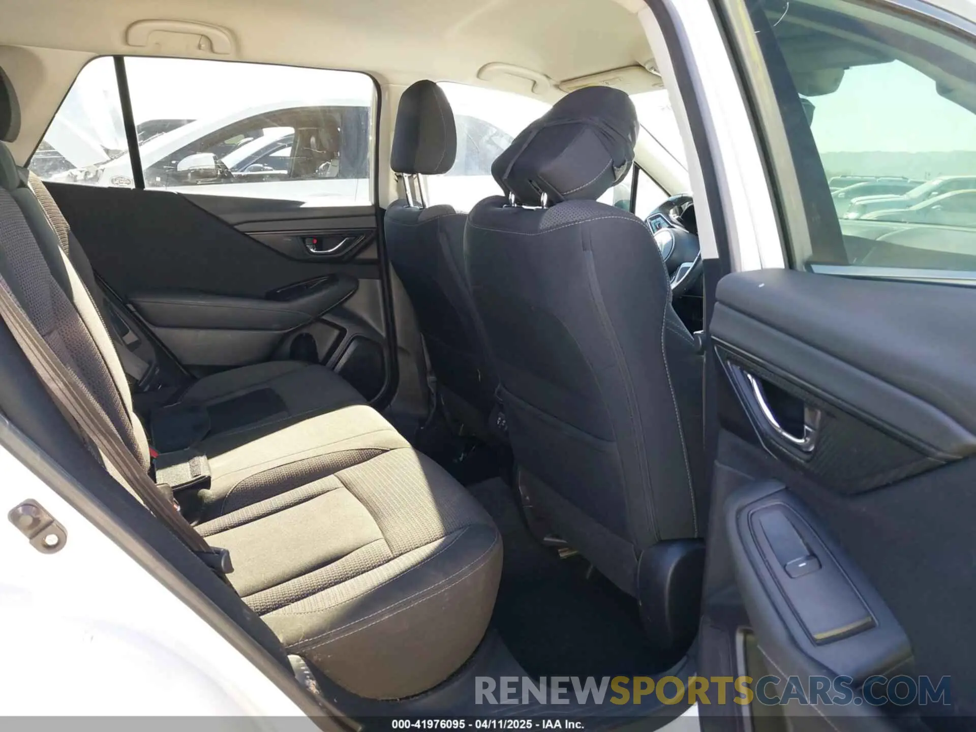 8 fotografías del automóvil dañado 4S4BTACC2L3181192 SUBARU OUTBACK 2020