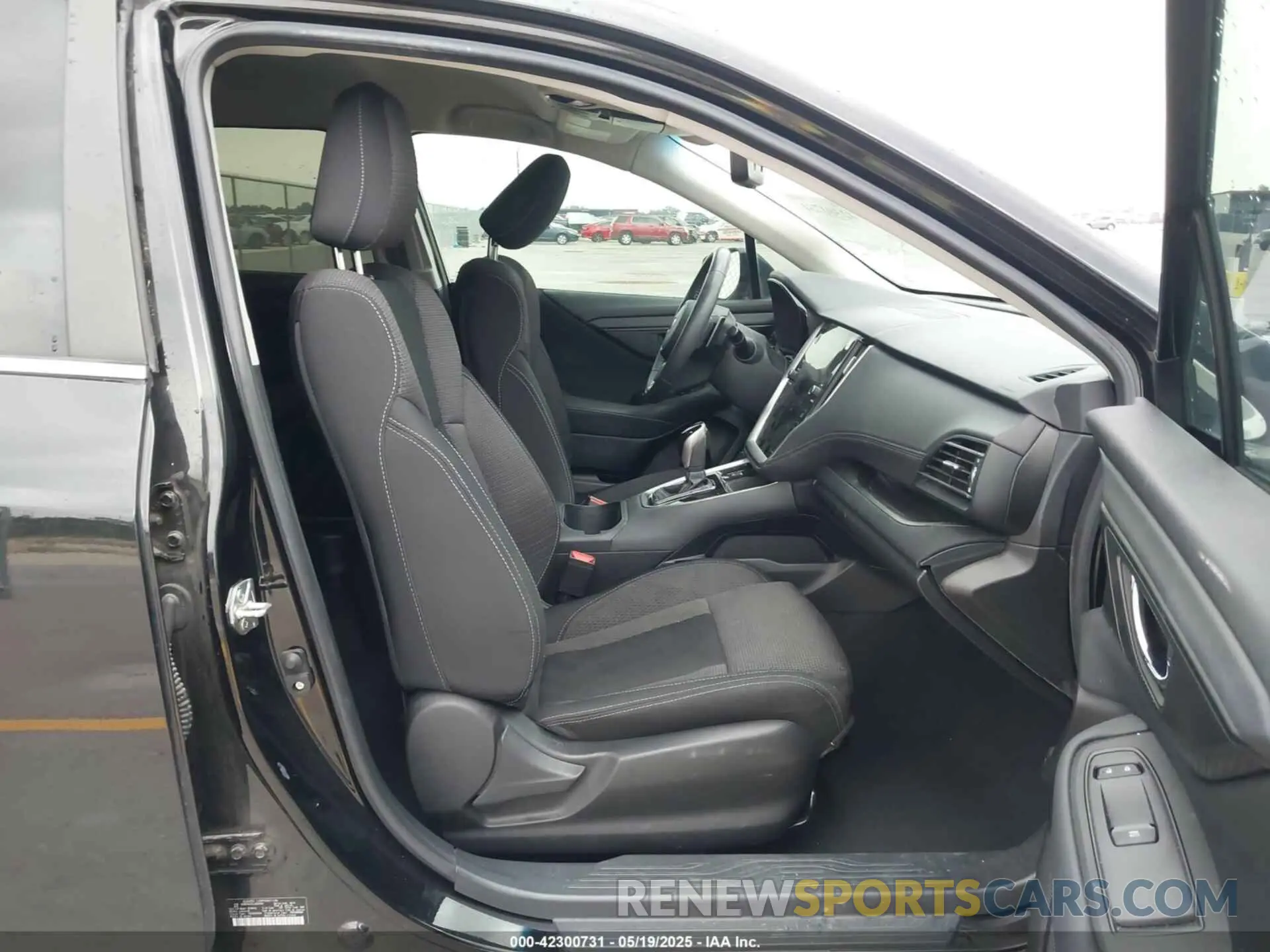 5 fotografías del automóvil dañado 4S4BTACC2L3264444 SUBARU OUTBACK 2020