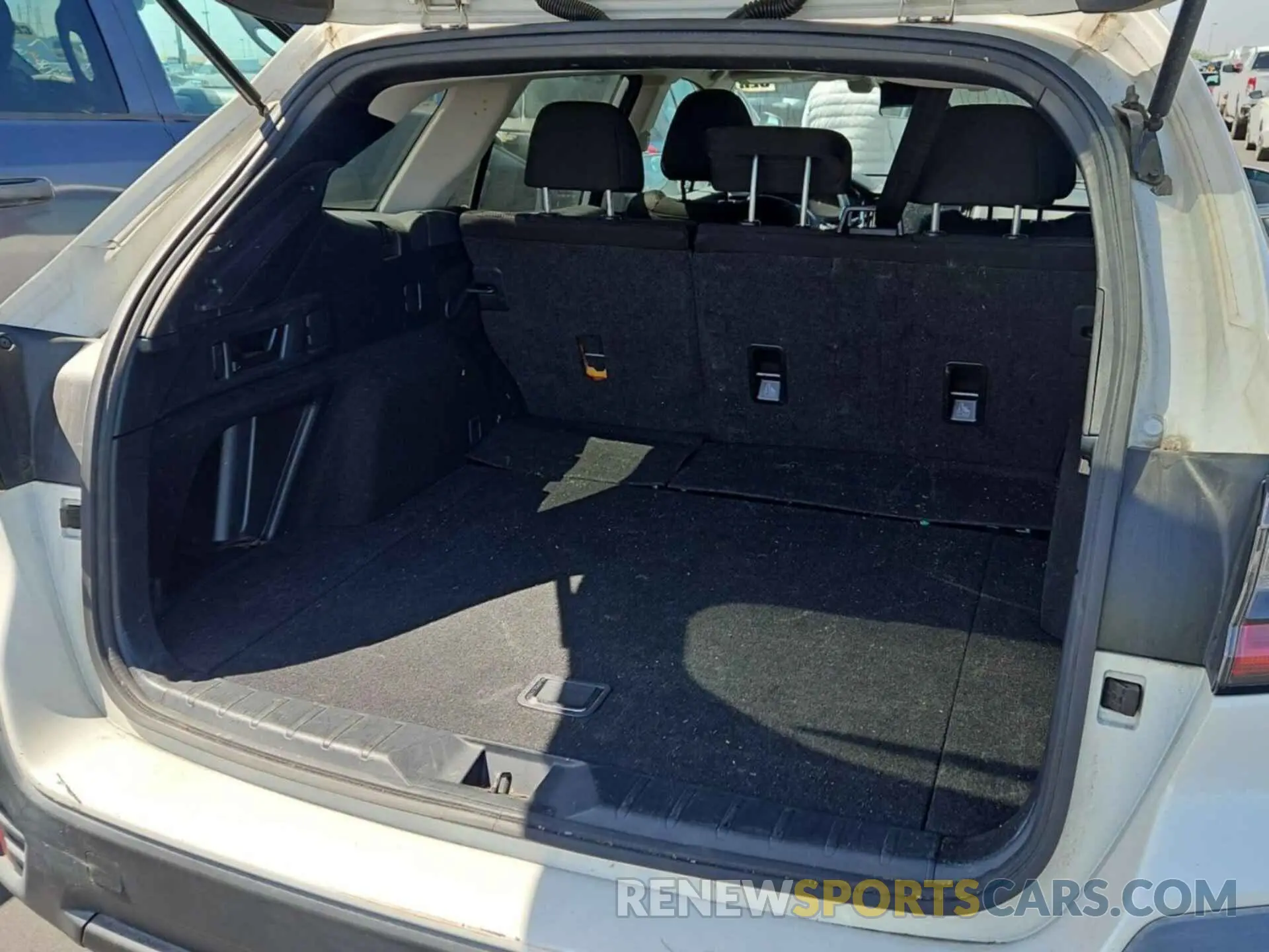 16 fotografías del automóvil dañado 4S4BTACC3L3219156 SUBARU OUTBACK 2020
