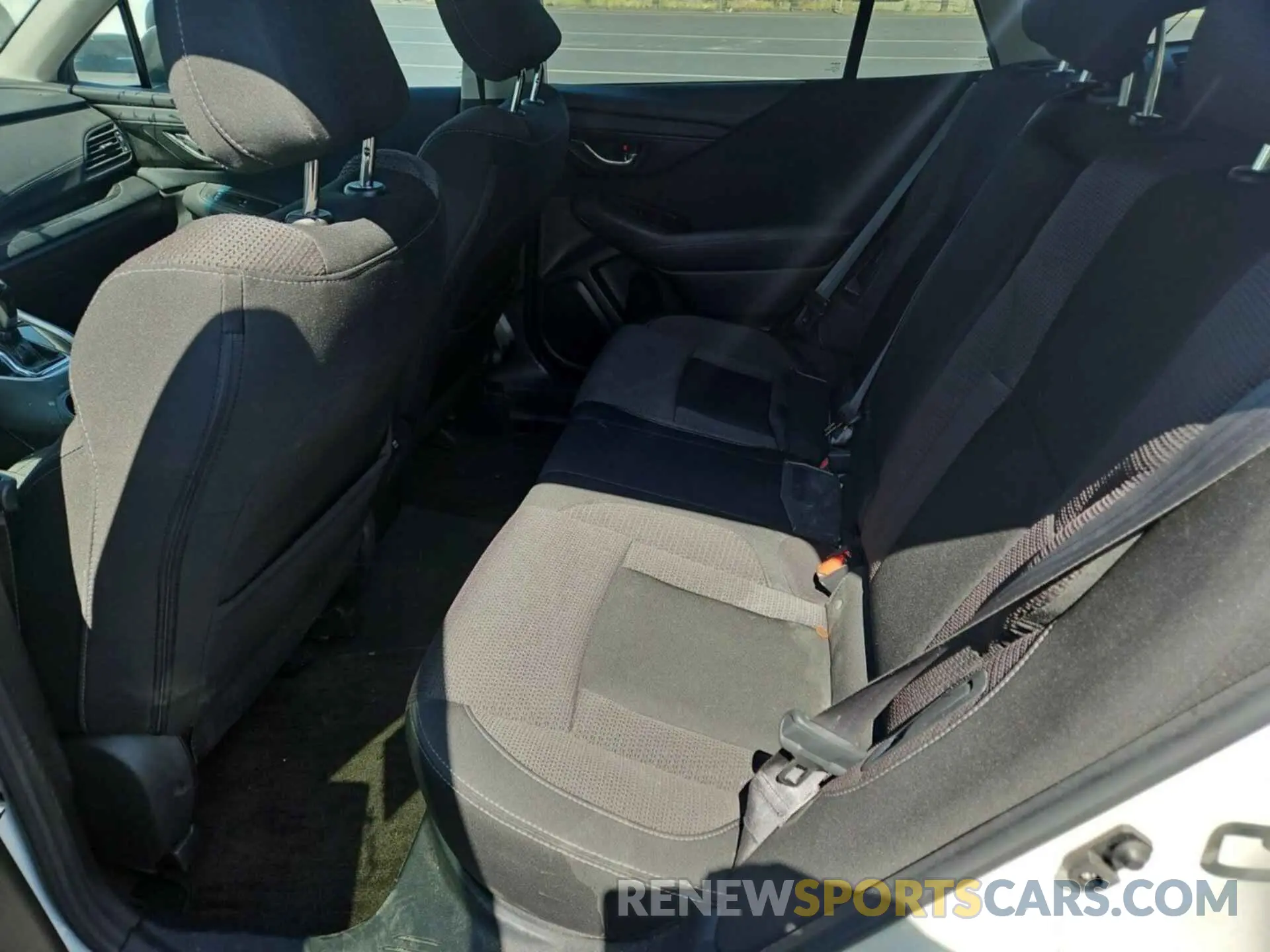 26 fotografías del automóvil dañado 4S4BTACC3L3219156 SUBARU OUTBACK 2020