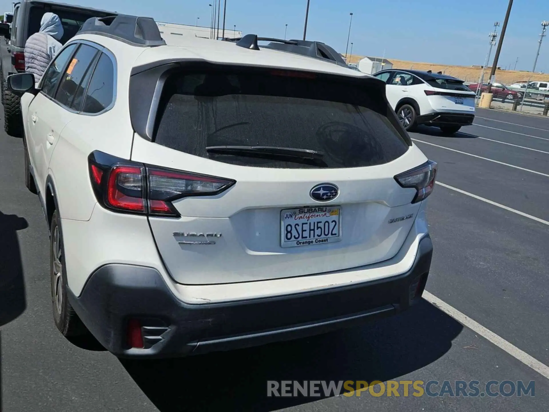 9 fotografías del automóvil dañado 4S4BTACC3L3219156 SUBARU OUTBACK 2020