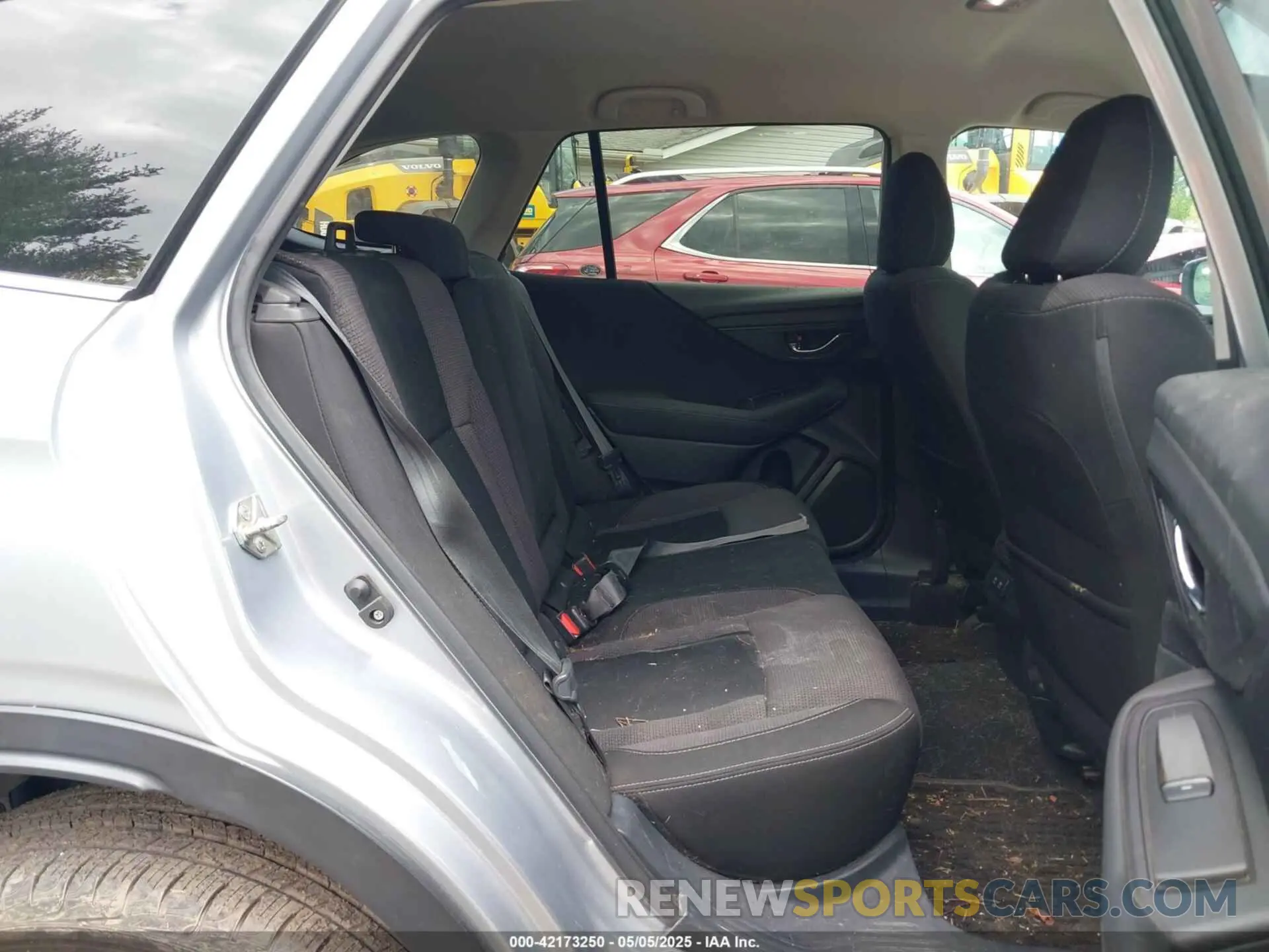 8 fotografías del automóvil dañado 4S4BTACC6L3127894 SUBARU OUTBACK 2020
