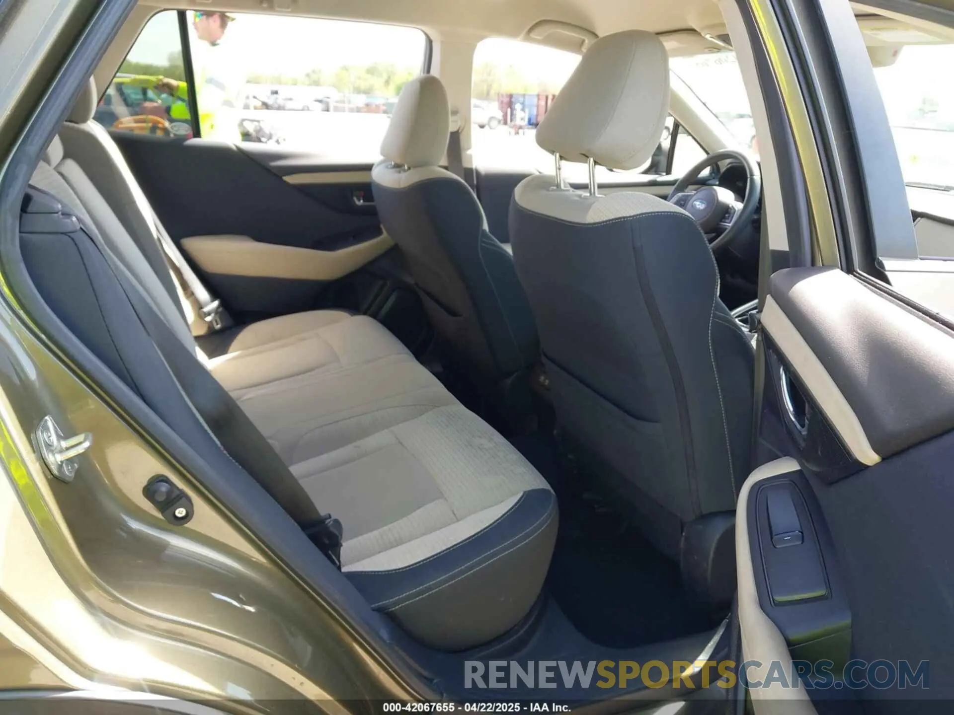 8 fotografías del automóvil dañado 4S4BTACC7L3110523 SUBARU OUTBACK 2020