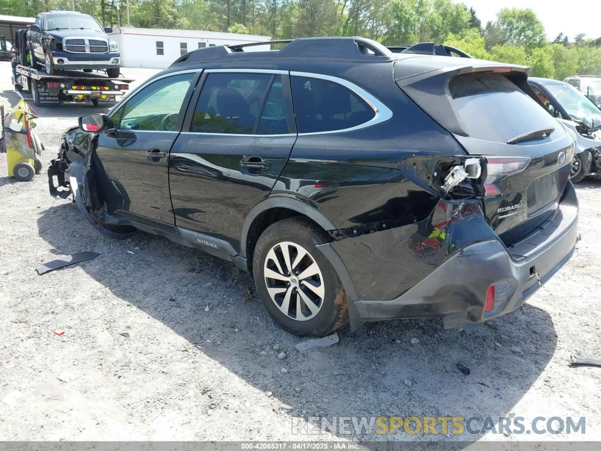 3 fotografías del automóvil dañado 4S4BTACCXL3102836 SUBARU OUTBACK 2020