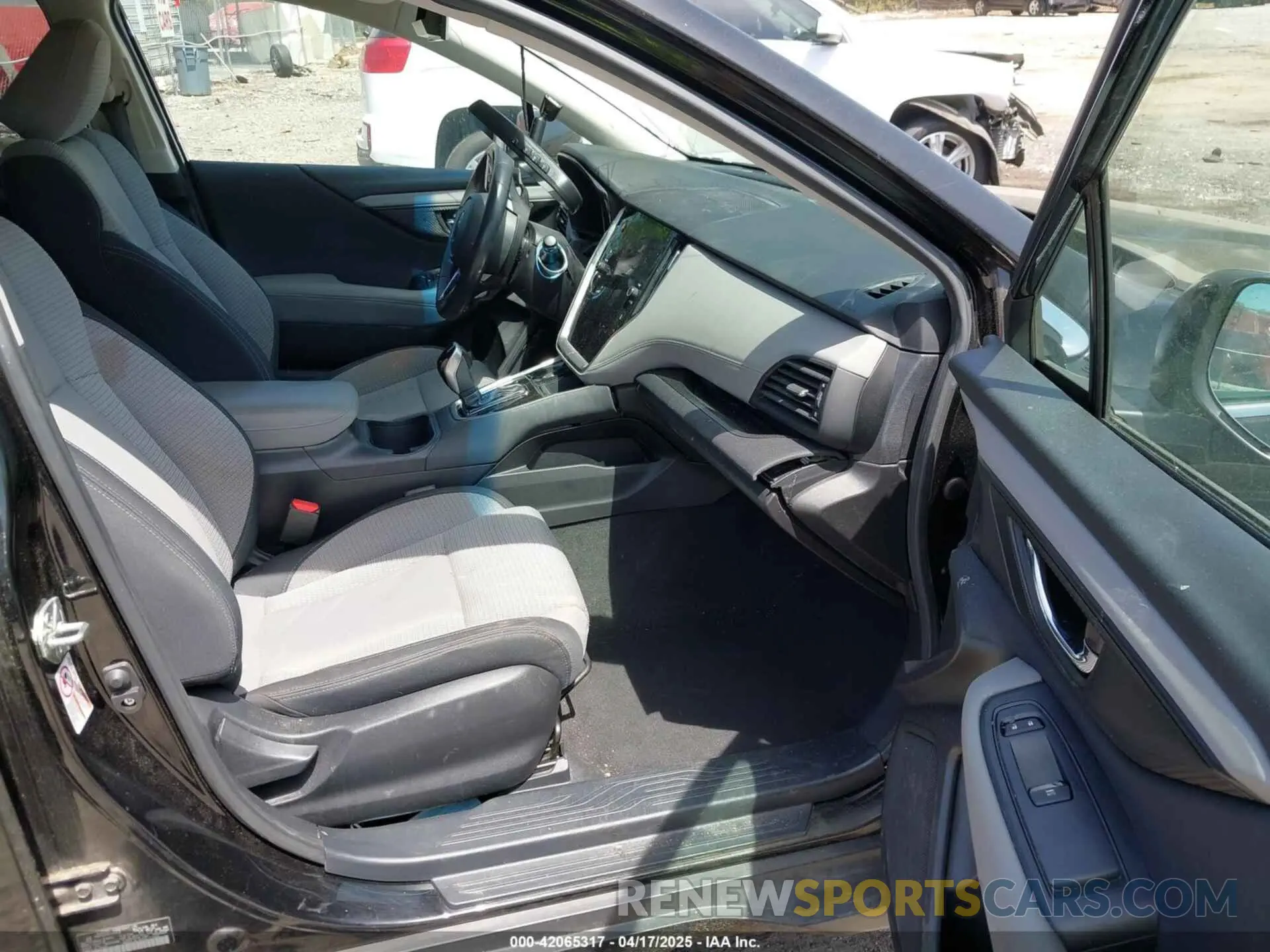 5 fotografías del automóvil dañado 4S4BTACCXL3102836 SUBARU OUTBACK 2020