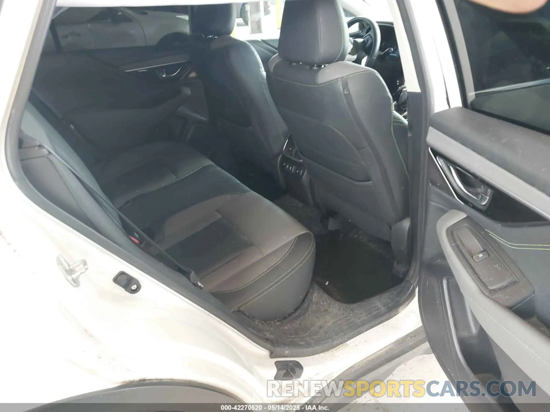 8 fotografías del automóvil dañado 4S4BTGKD1L3147127 SUBARU OUTBACK 2020