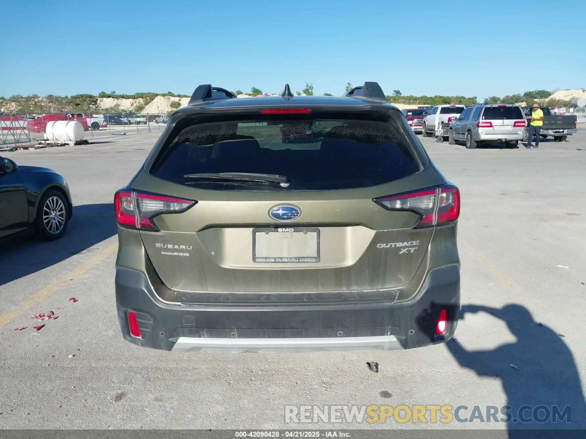 16 fotografías del automóvil dañado 4S4BTGND1L3230486 SUBARU OUTBACK 2020