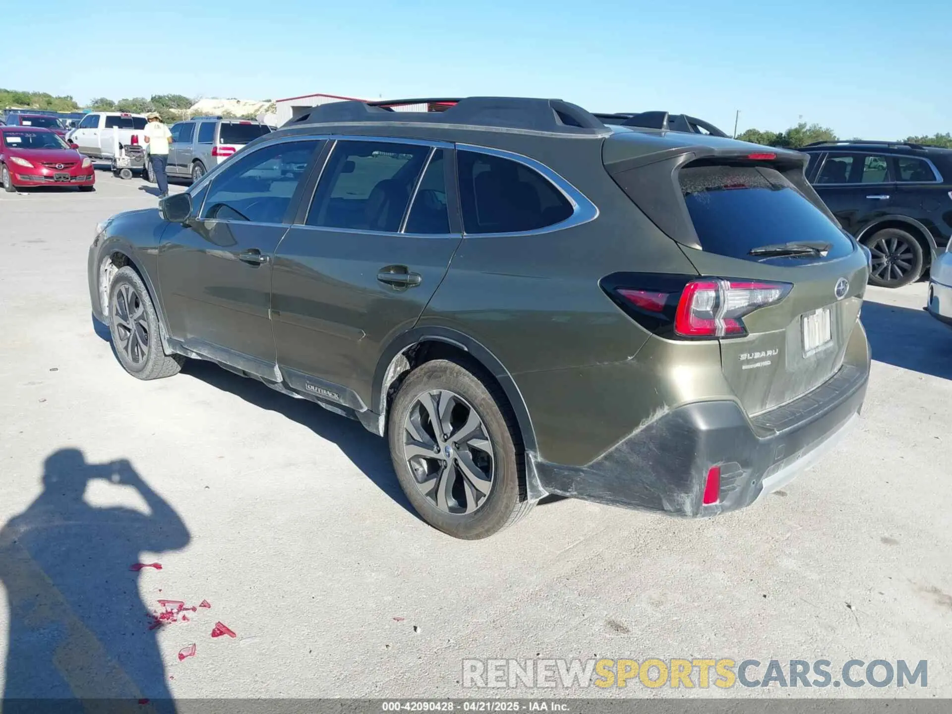 3 fotografías del automóvil dañado 4S4BTGND1L3230486 SUBARU OUTBACK 2020