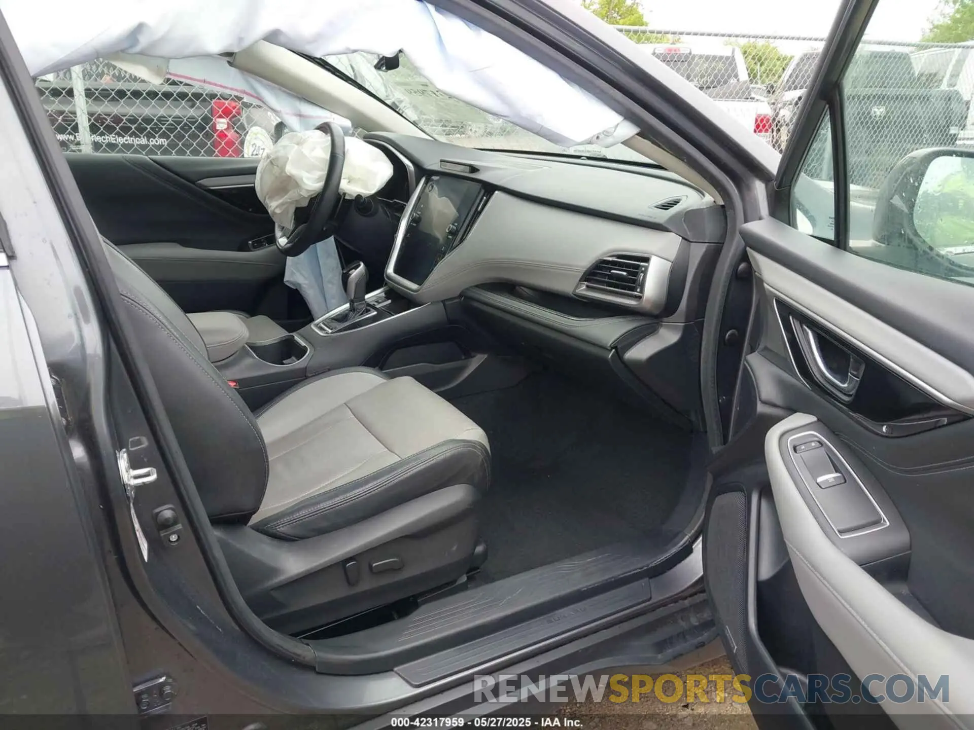 5 fotografías del automóvil dañado 4S4BTGND2L3182528 SUBARU OUTBACK 2020