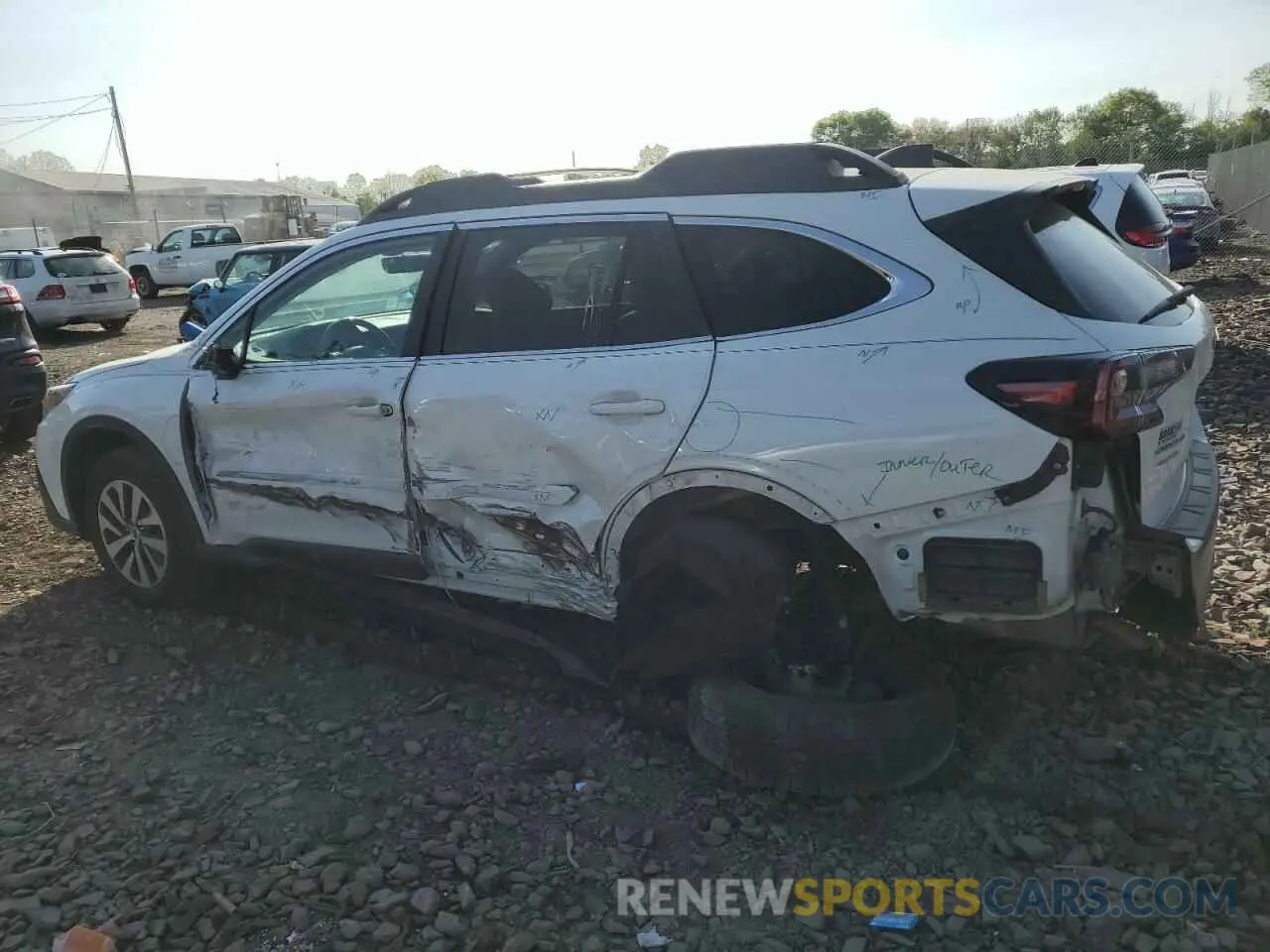 2 fotografías del automóvil dañado 4S4BTADC3M3209095 SUBARU OUTBACK 2021