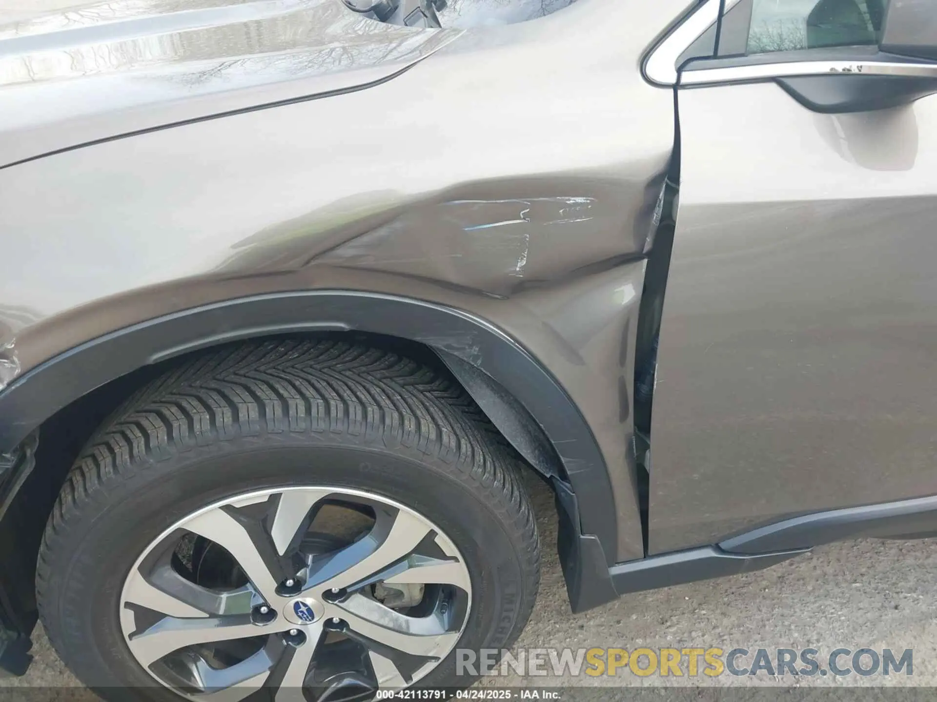 18 fotografías del automóvil dañado 4S4BTGND2M3141284 SUBARU OUTBACK 2021