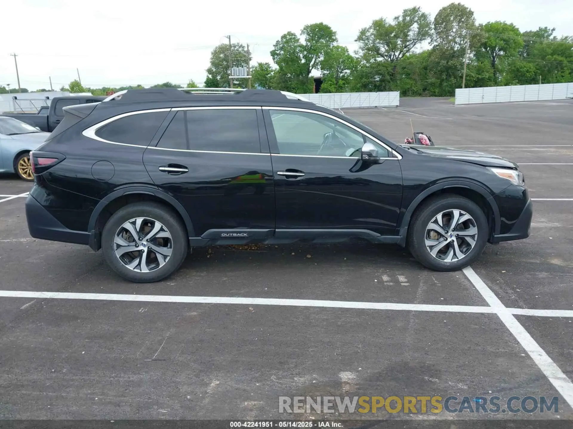 13 fotografías del automóvil dañado 4S4BTGPD6M3116384 SUBARU OUTBACK 2021
