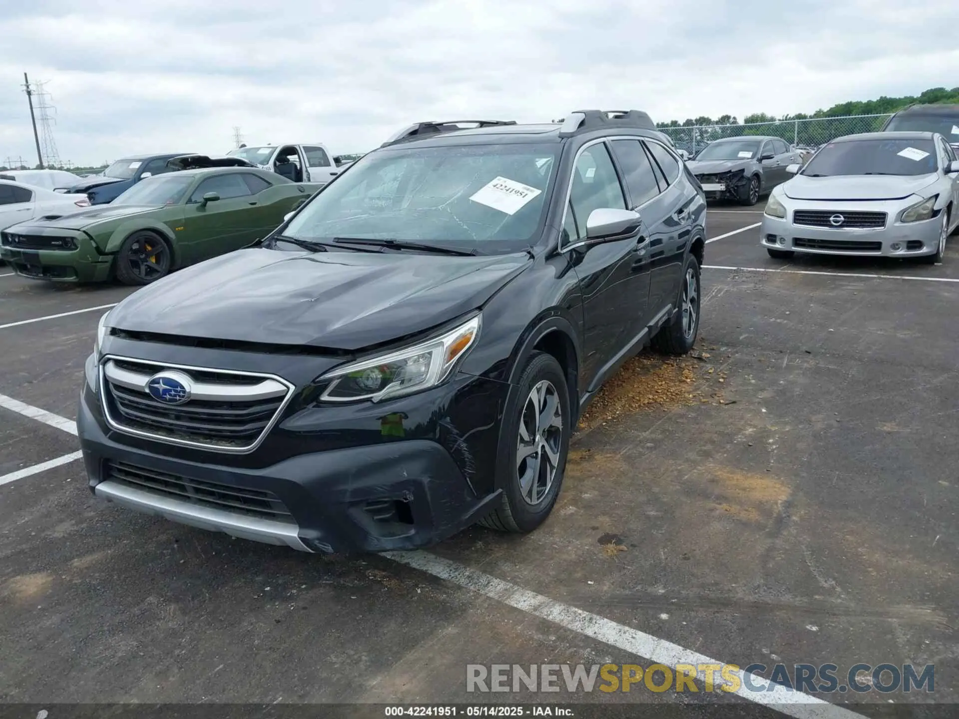 2 fotografías del automóvil dañado 4S4BTGPD6M3116384 SUBARU OUTBACK 2021