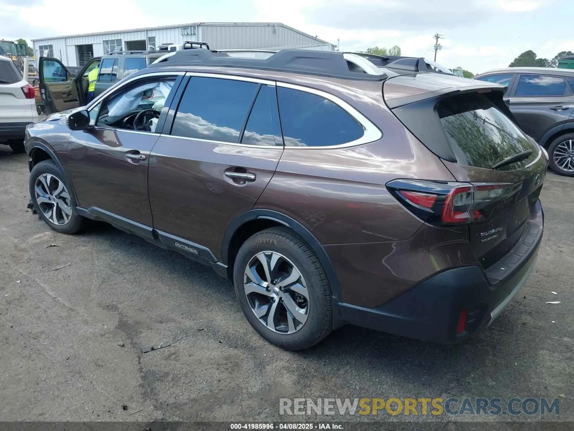 3 fotografías del automóvil dañado 4S4BTGPDXM3120146 SUBARU OUTBACK 2021