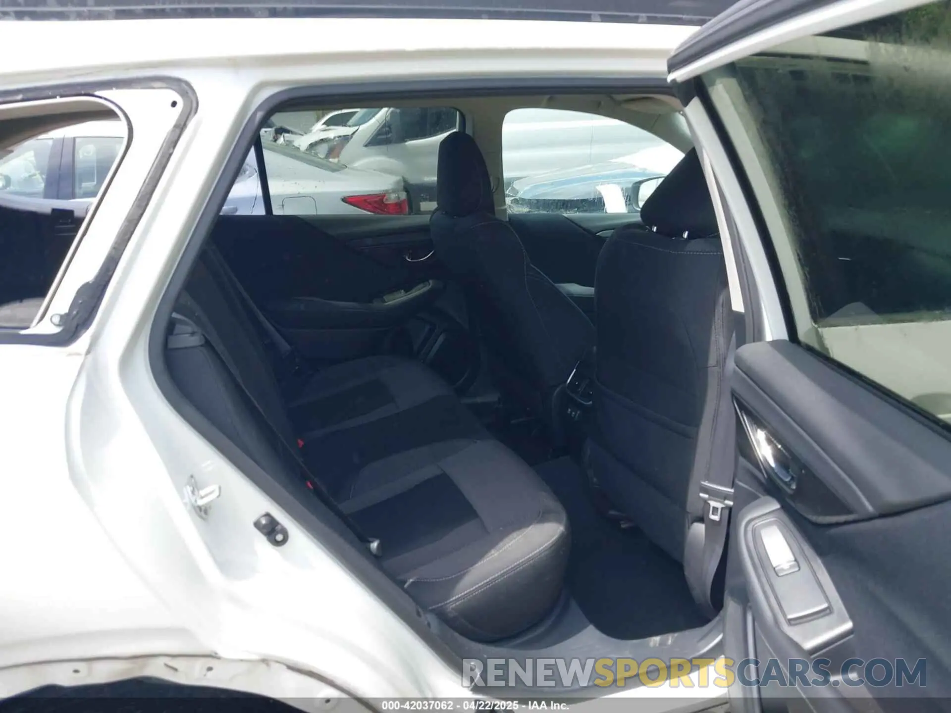8 fotografías del automóvil dañado 4S4BTACC1N3247458 SUBARU OUTBACK 2022