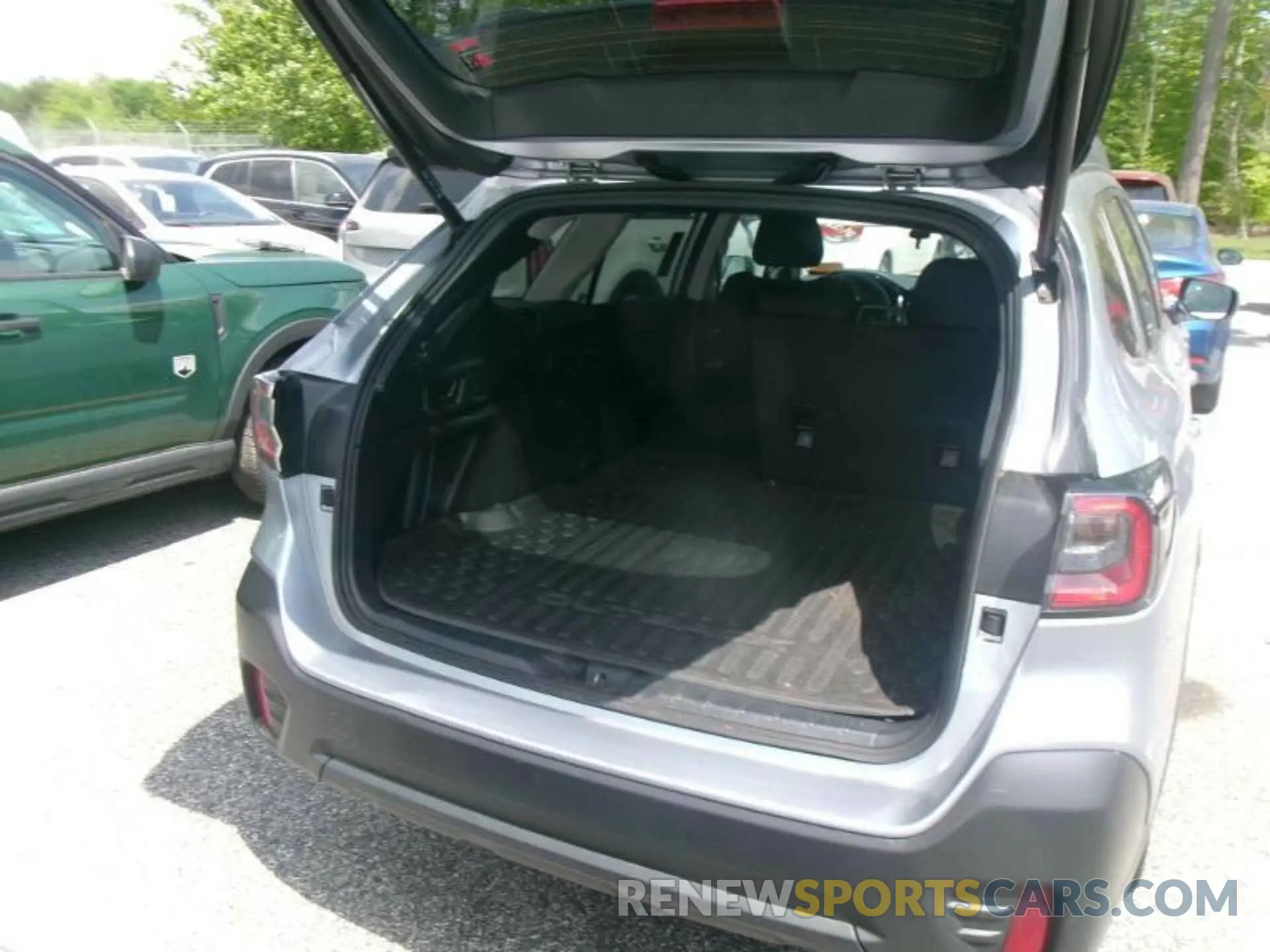 3 fotografías del automóvil dañado 4S4BTADC0N3270230 SUBARU OUTBACK 2022